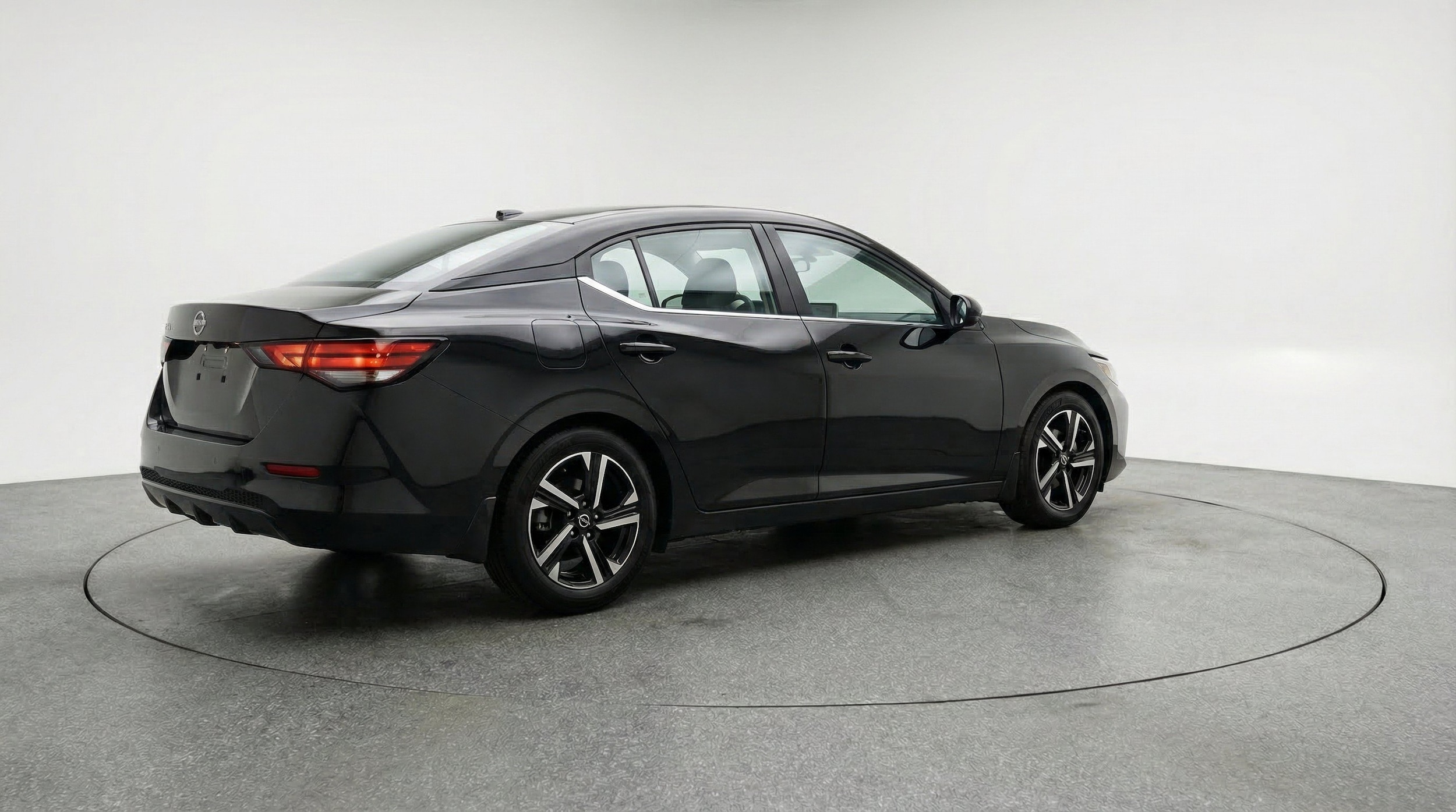 Thumbnail: 2025 Nissan Sentra - 9