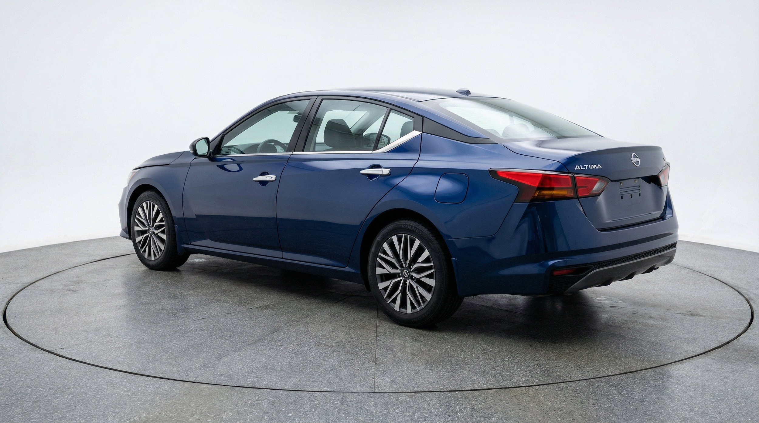 Thumbnail: 2025 Nissan Altima - 6