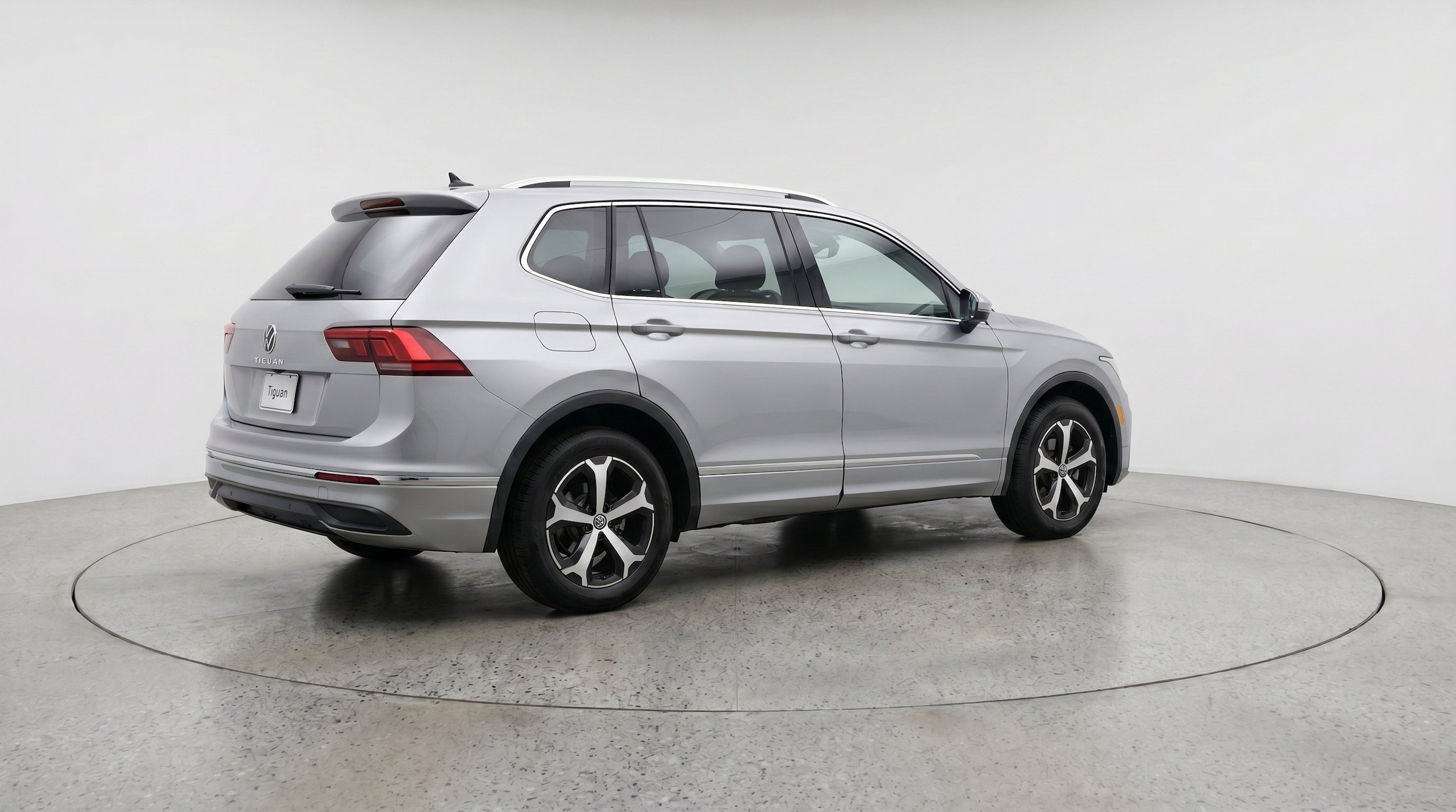 Thumbnail: 2026 Volkswagen Tiguan - 9