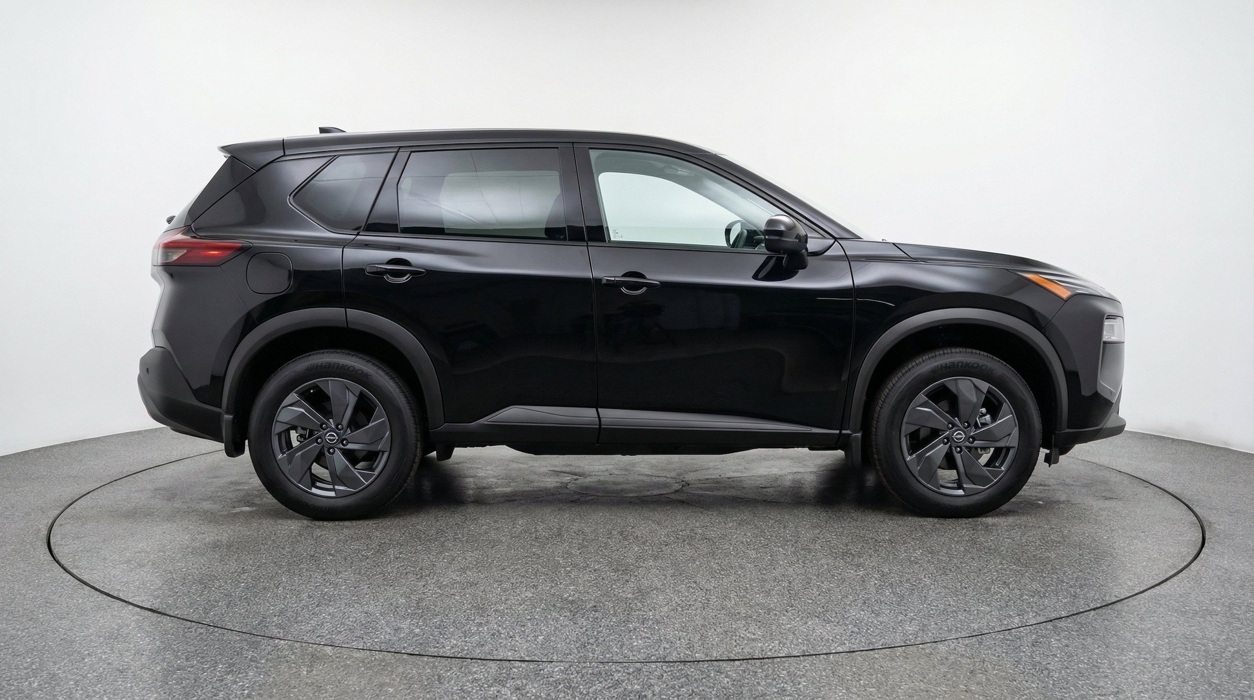 Thumbnail: 2025 Nissan Rogue - 10