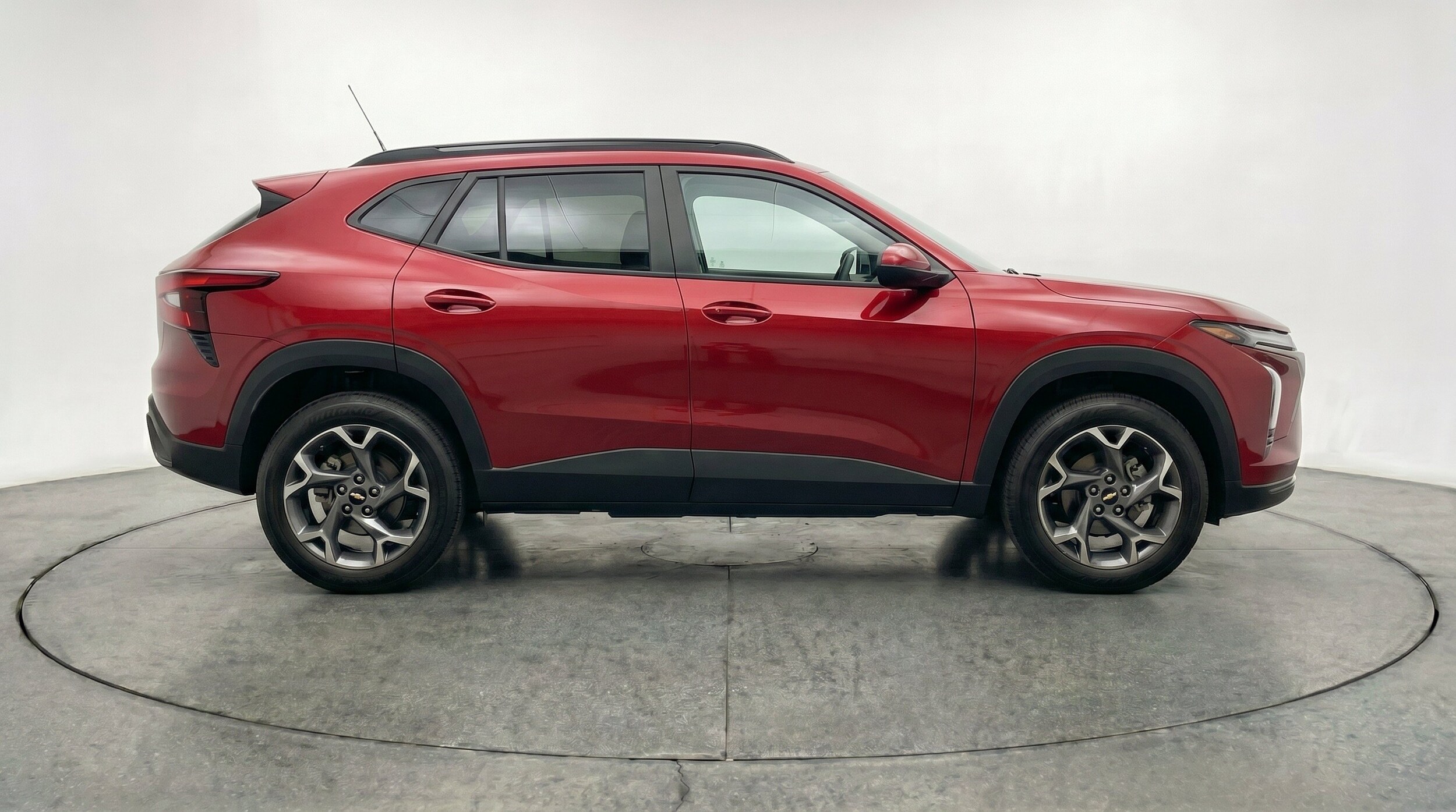 Thumbnail: 2025 Chevrolet Trax - 10
