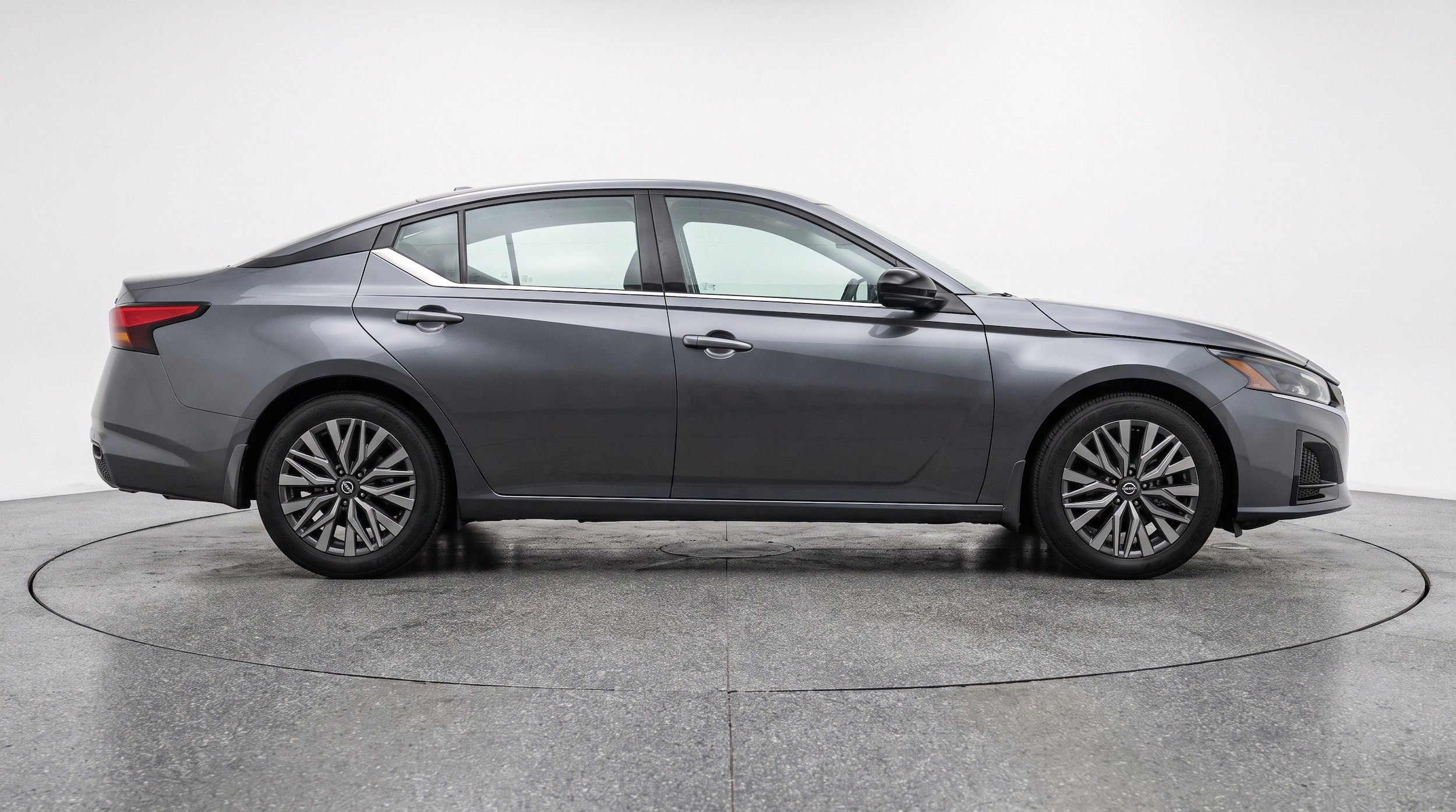Thumbnail: 2025 Nissan Altima - 10