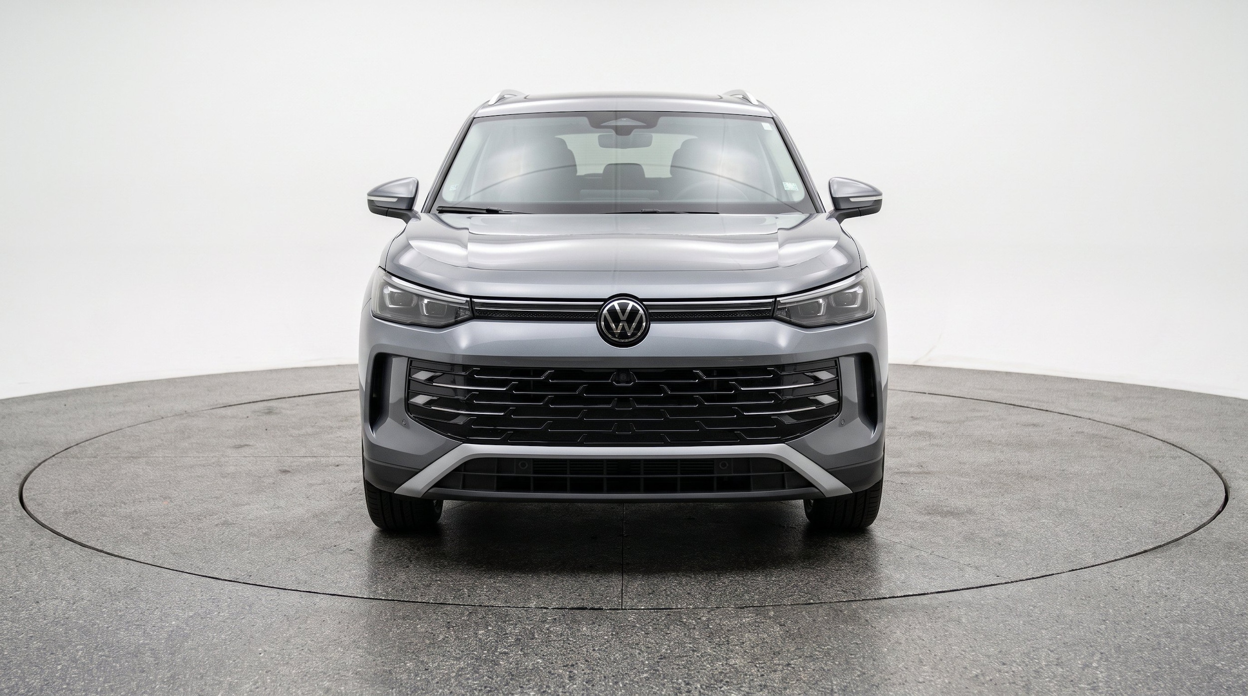 Thumbnail: 2026 Volkswagen Tiguan - 2
