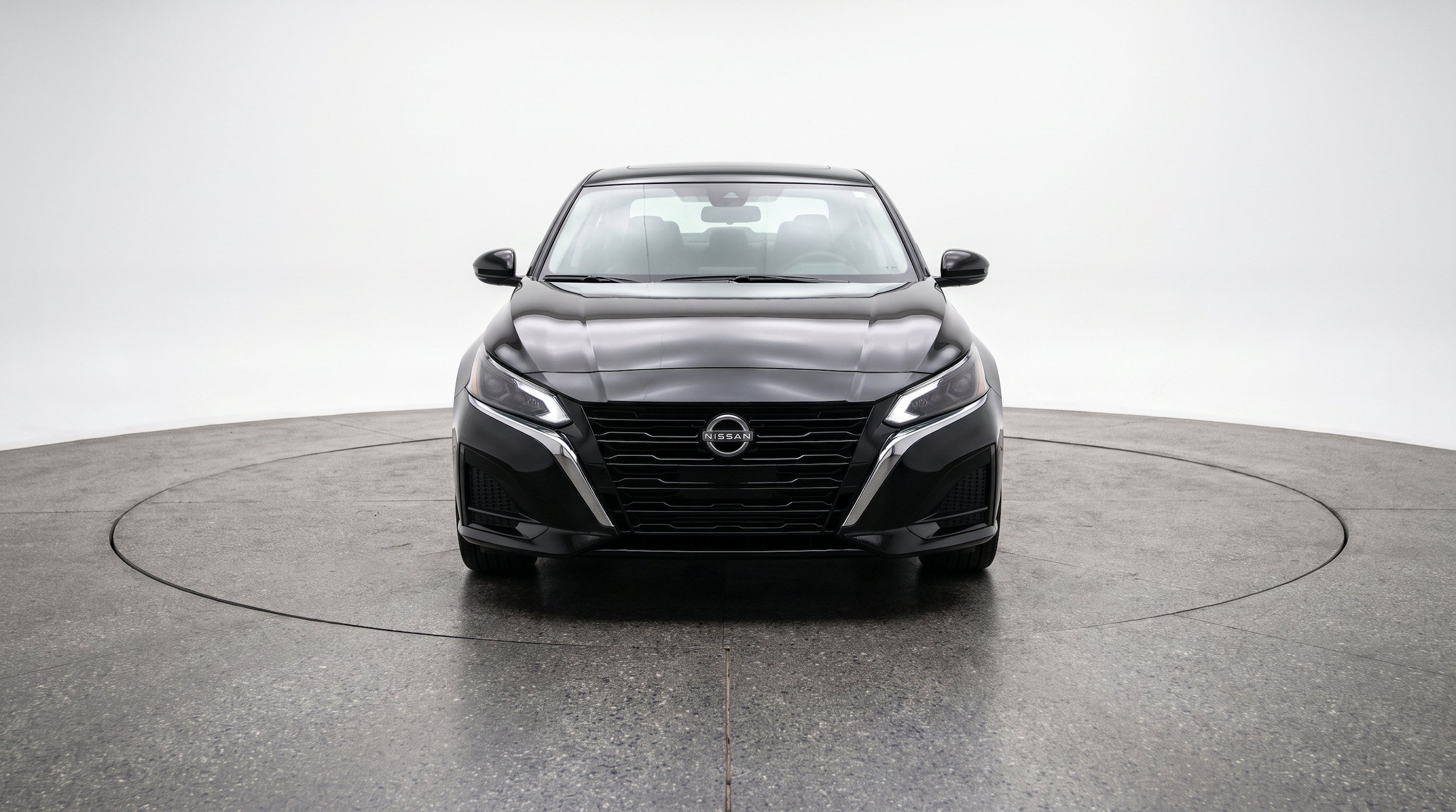 Thumbnail: 2025 Nissan Altima - 2