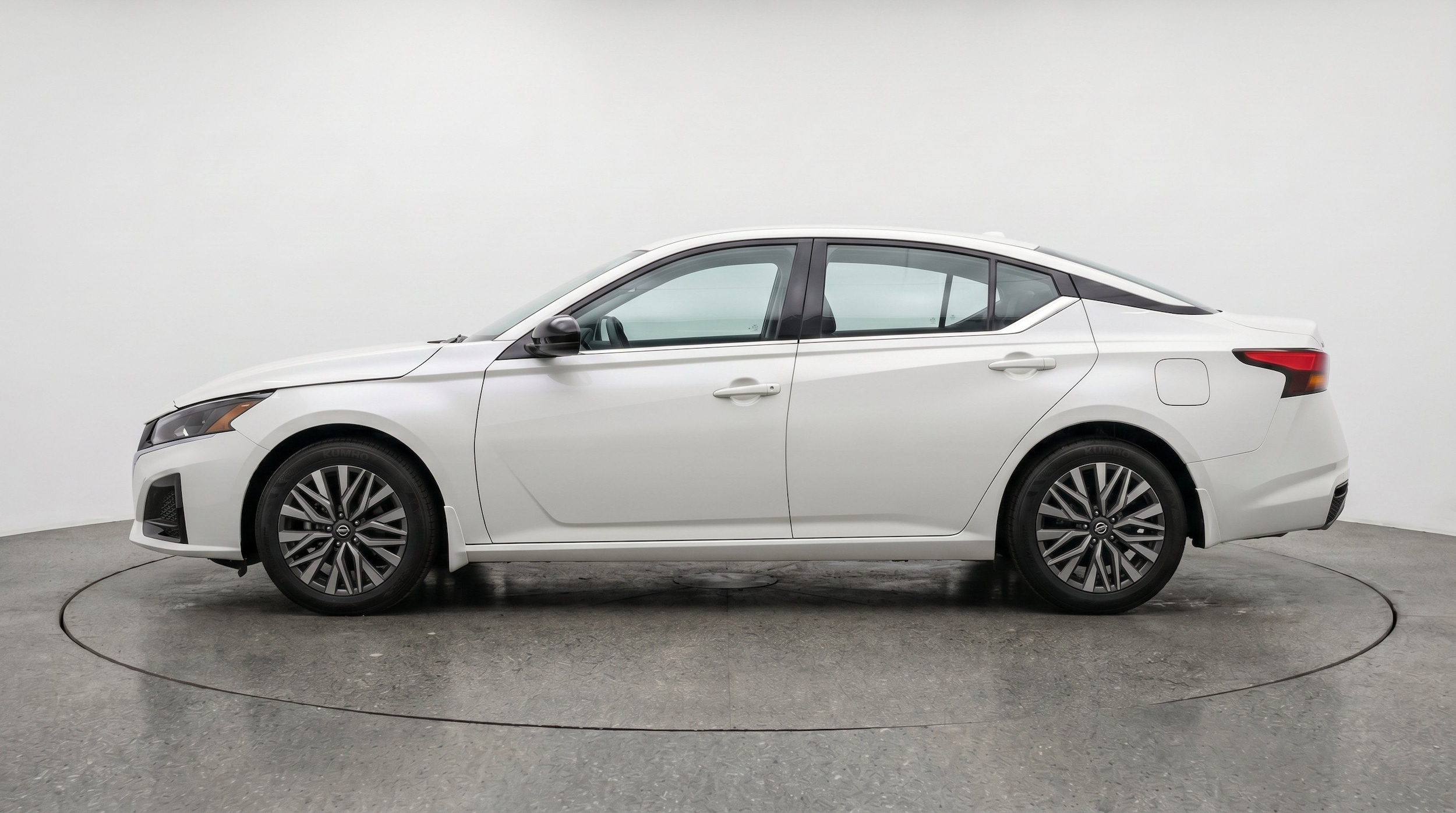 Thumbnail: 2026 Nissan Altima - 5