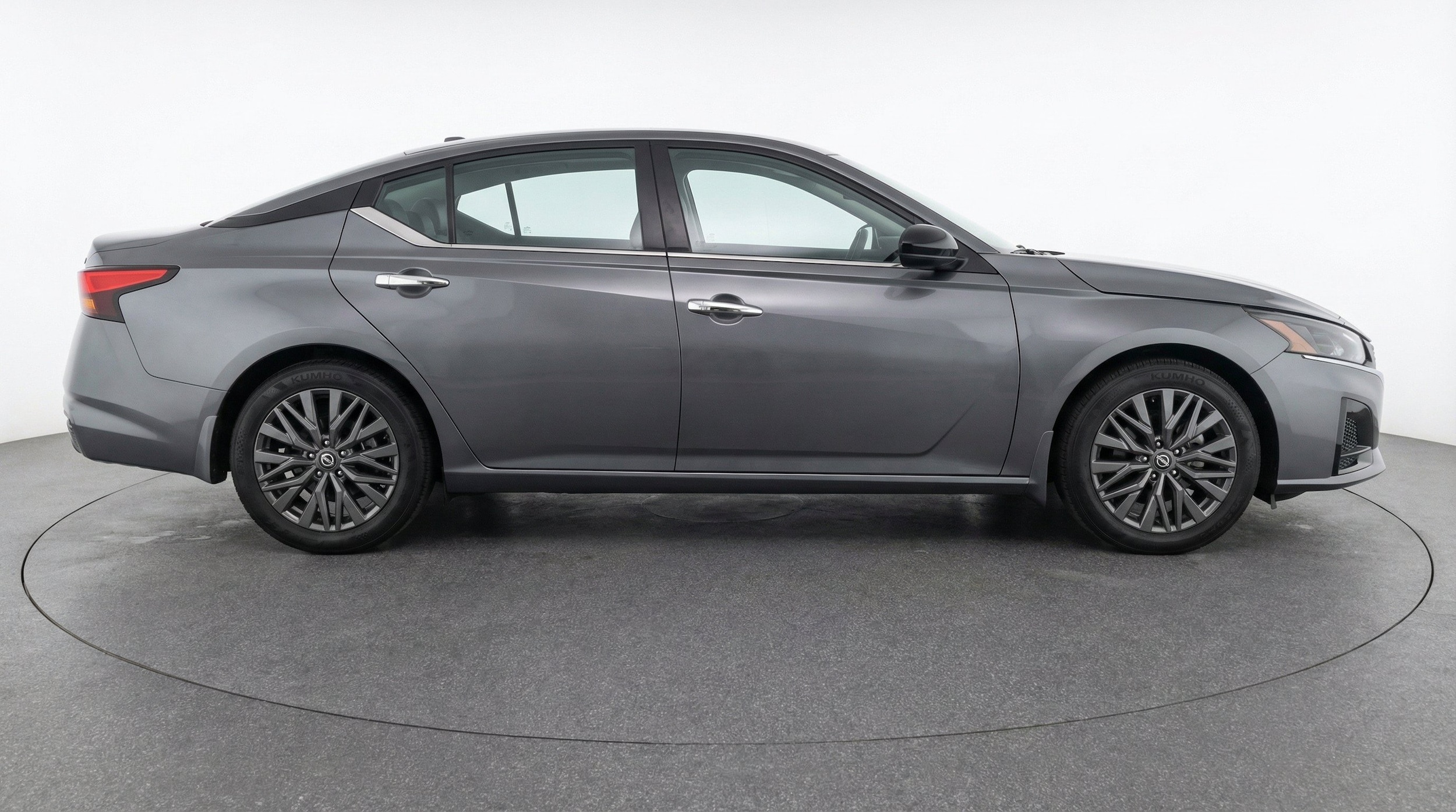 Thumbnail: 2025 Nissan Altima - 10