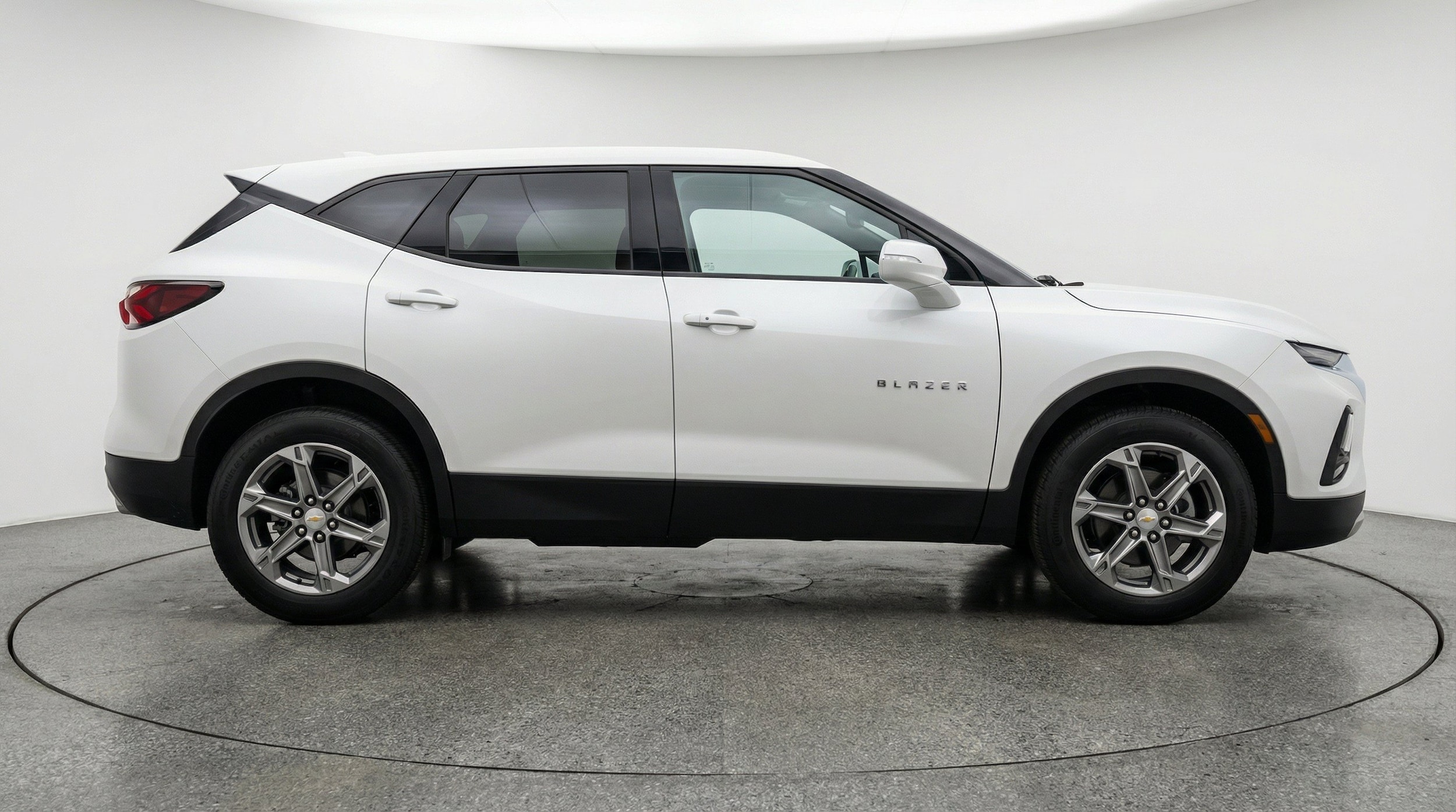 Thumbnail: 2026 Chevrolet Blazer - 10