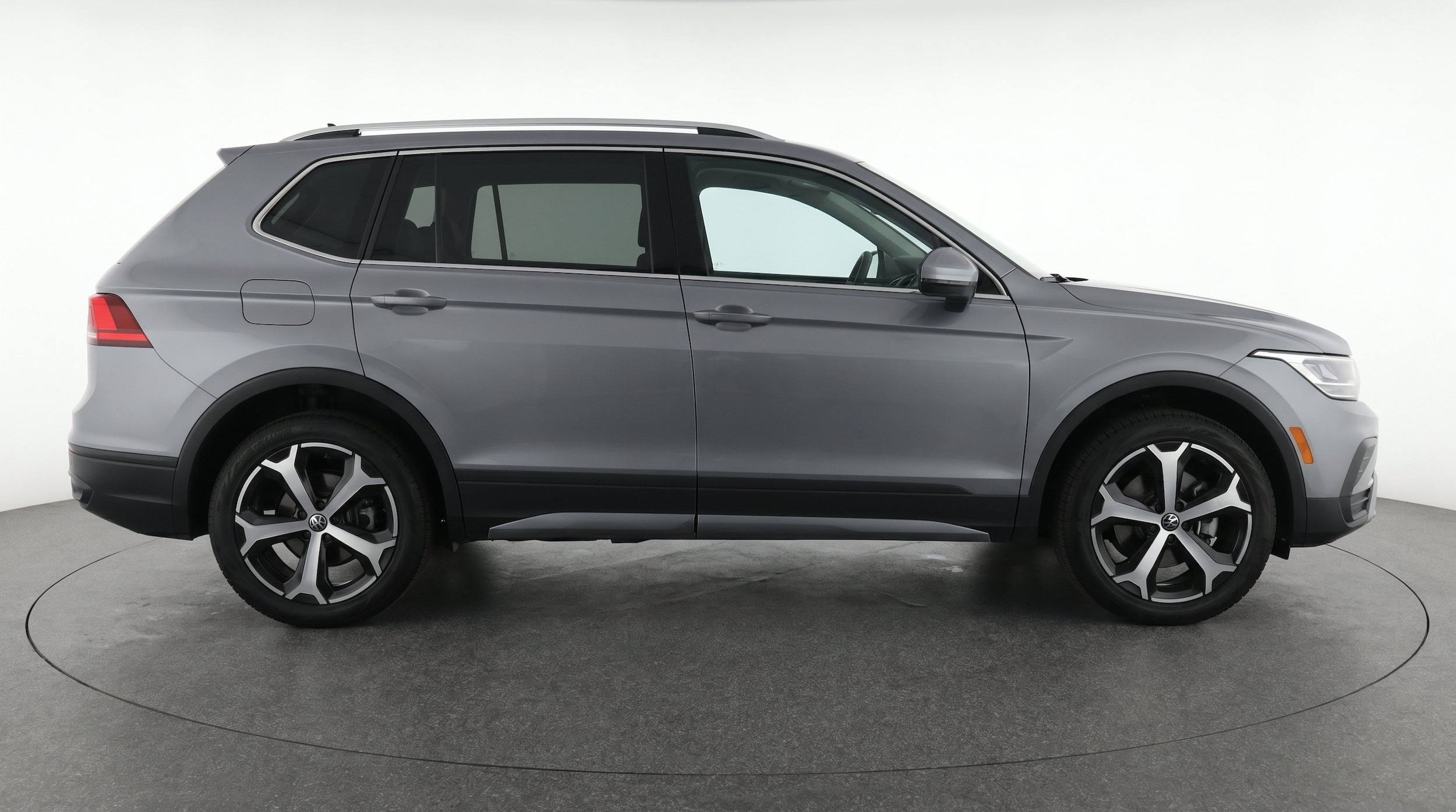 Thumbnail: 2026 Volkswagen Tiguan - 10