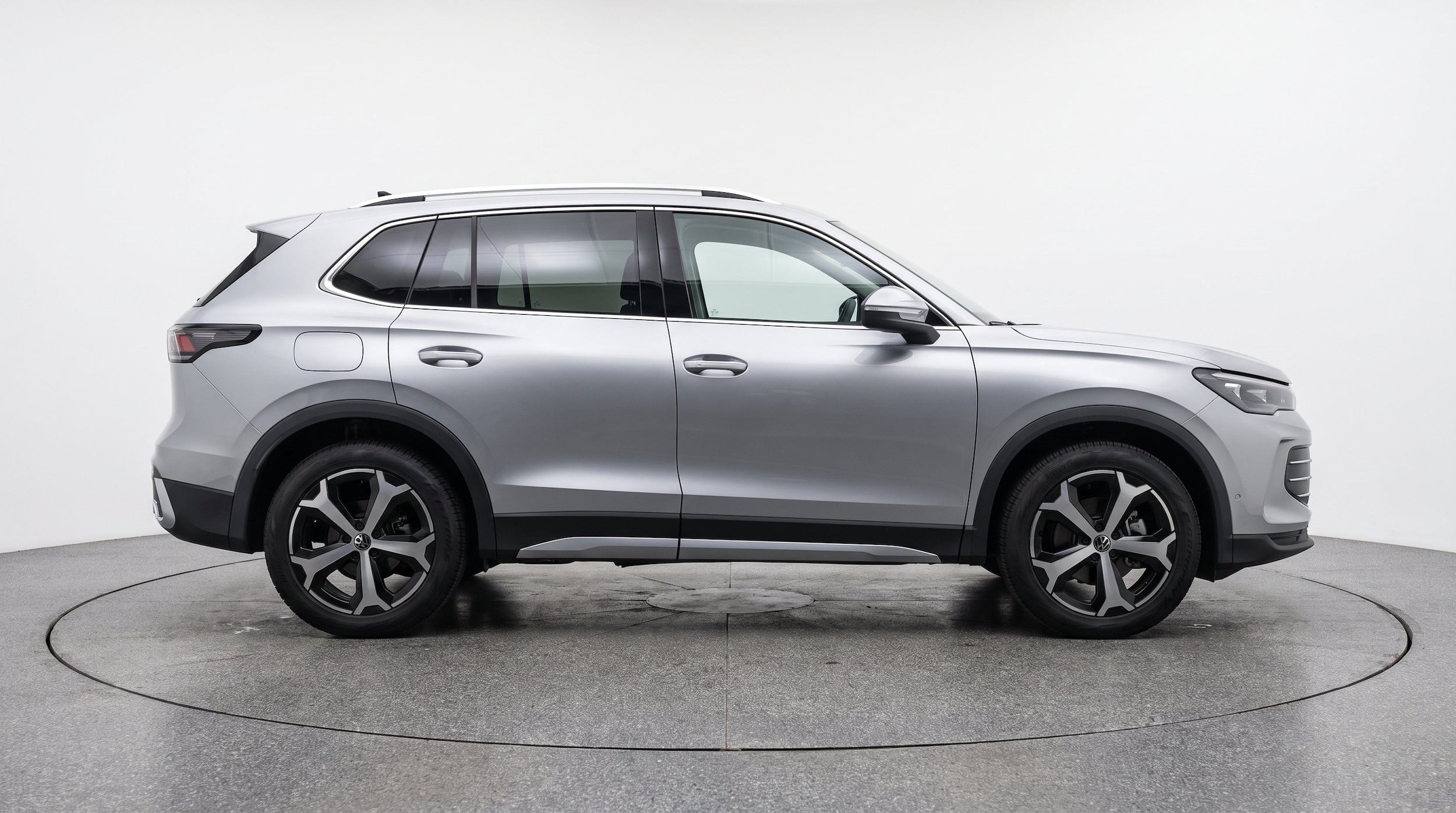 Thumbnail: 2026 Volkswagen Tiguan - 10