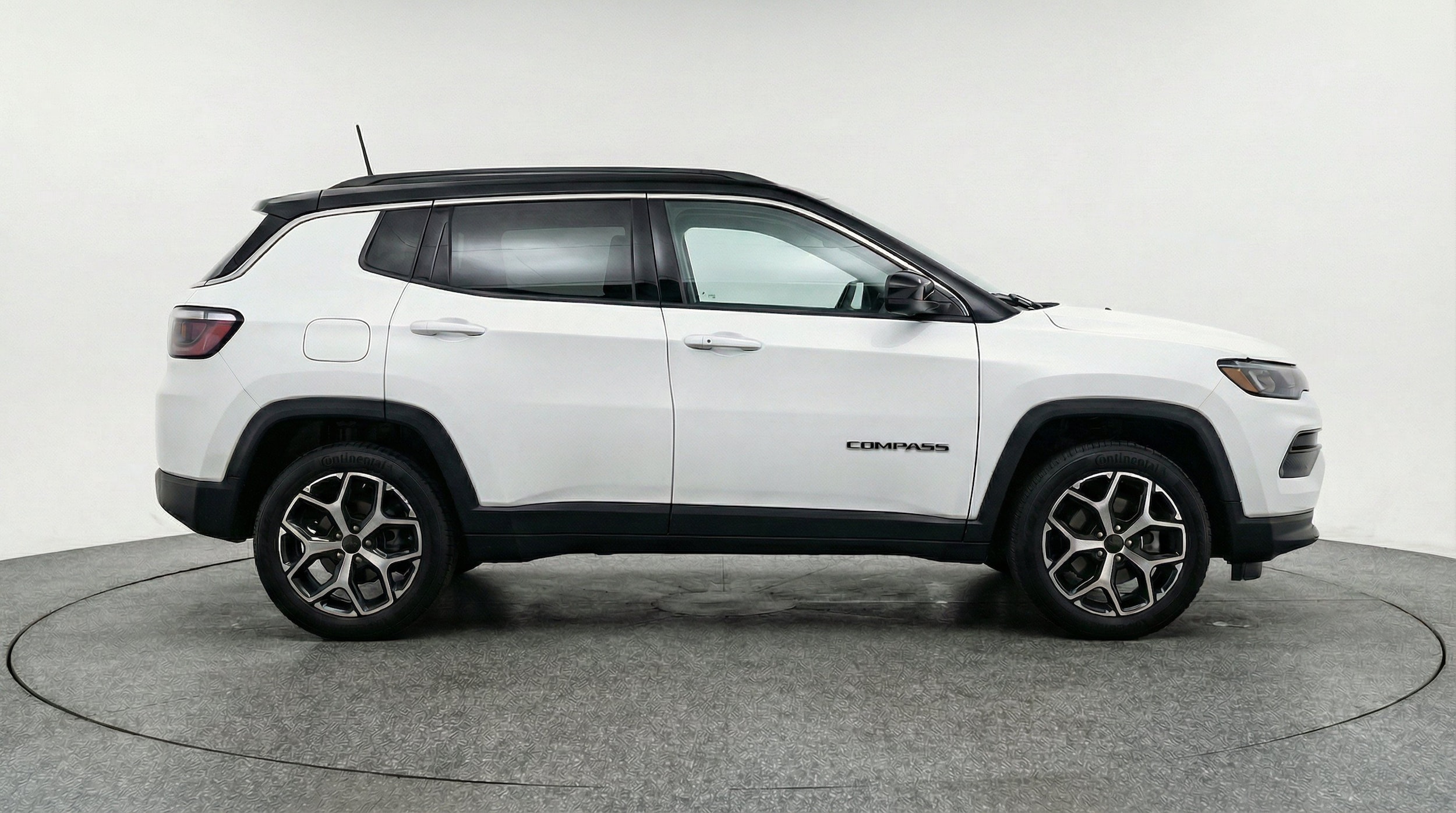 Thumbnail: 2025 Jeep Compass - 10