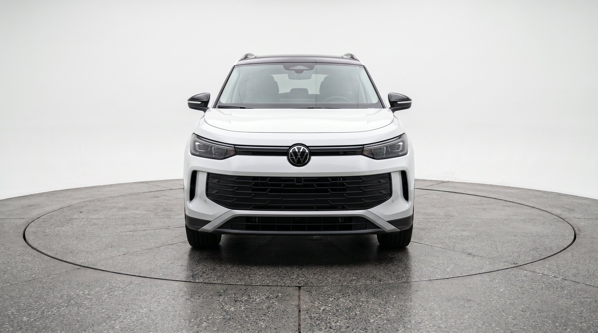 Thumbnail: 2026 Volkswagen Tiguan - 2