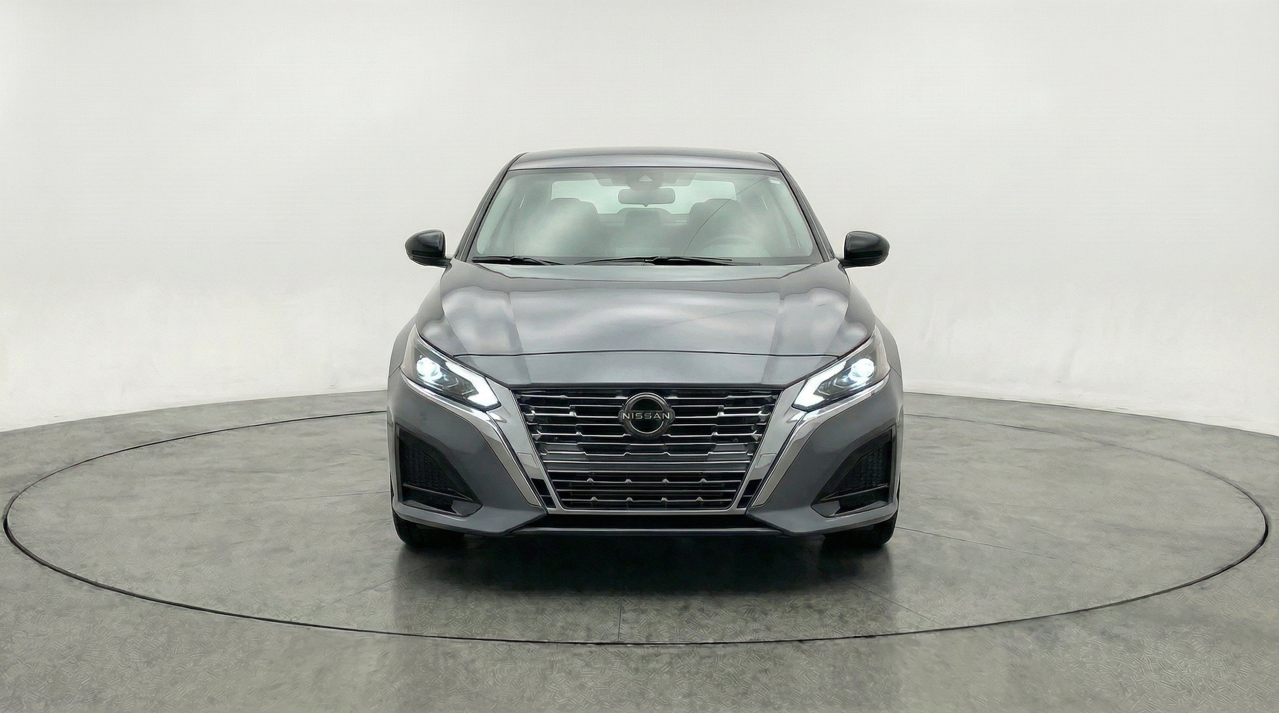 Thumbnail: 2025 Nissan Altima - 2