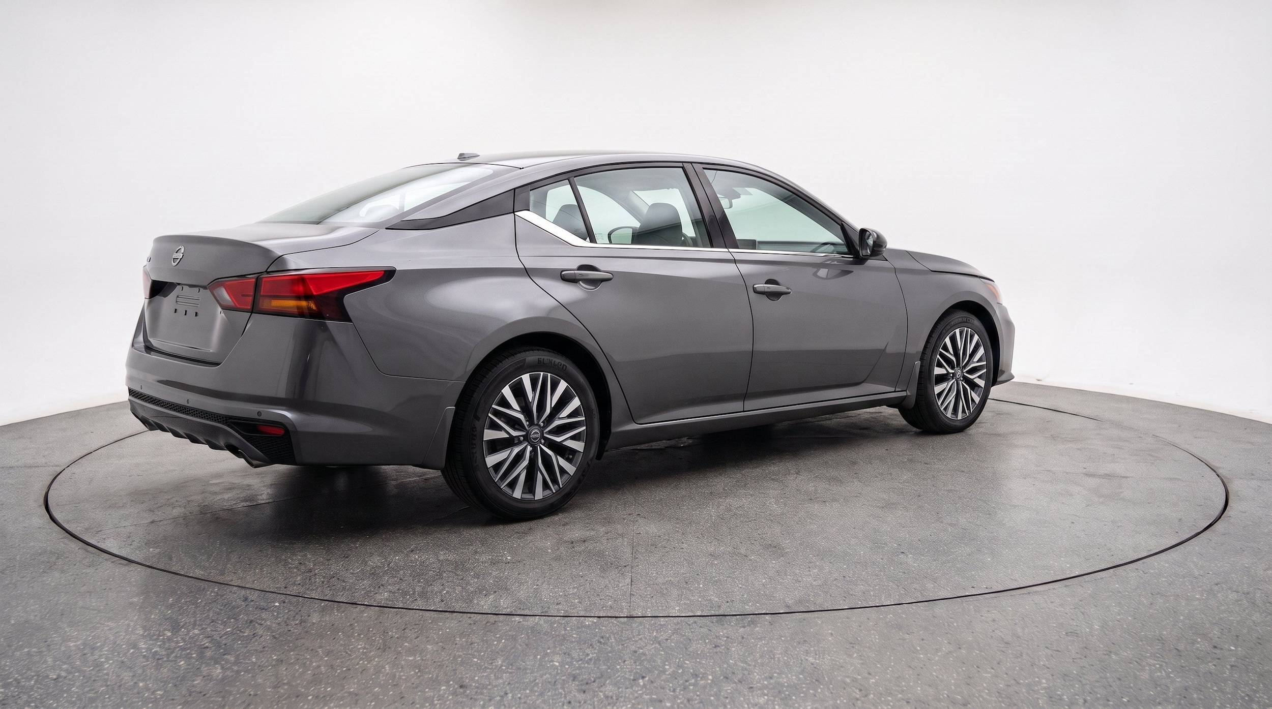 Thumbnail: 2025 Nissan Altima - 9