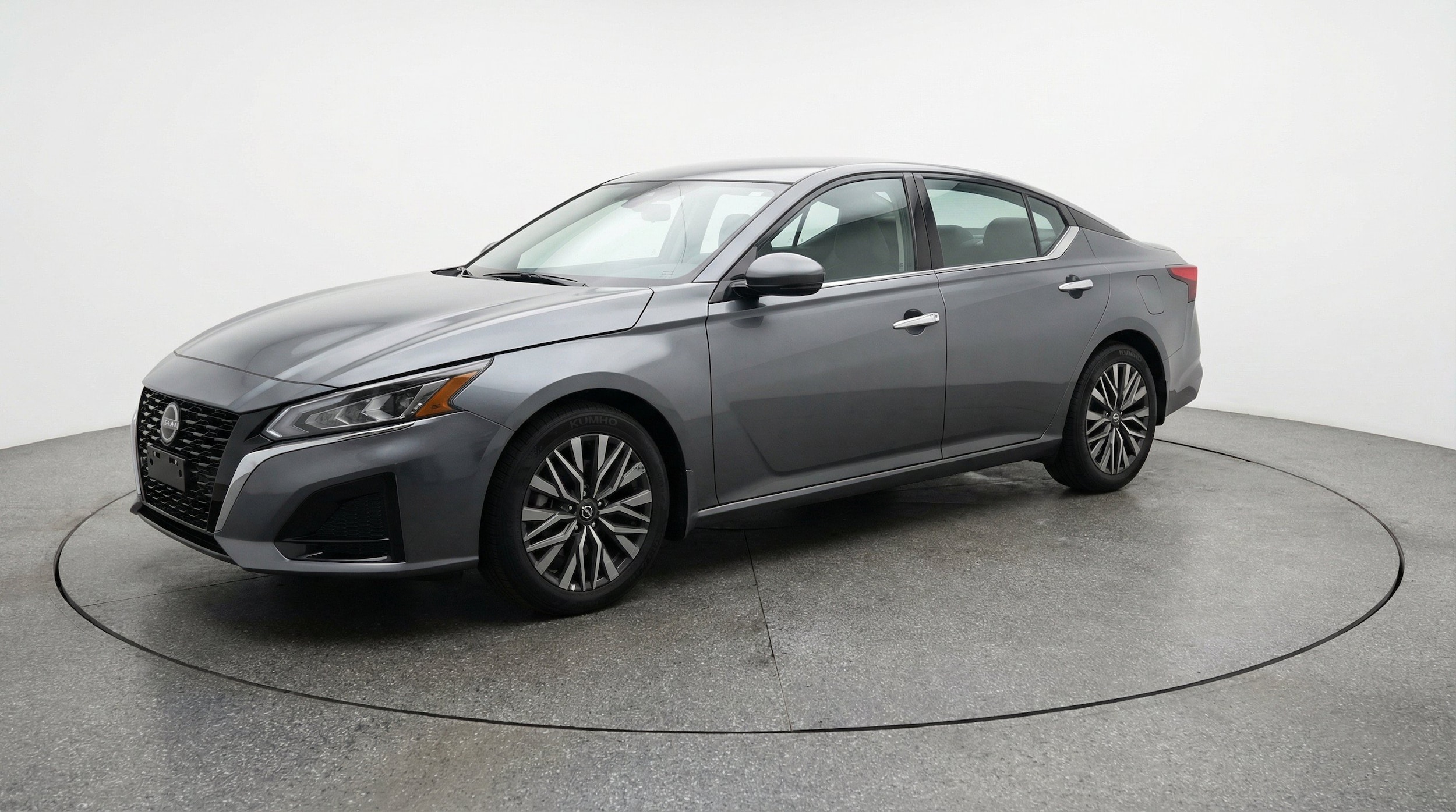 Thumbnail: 2025 Nissan Altima - 3