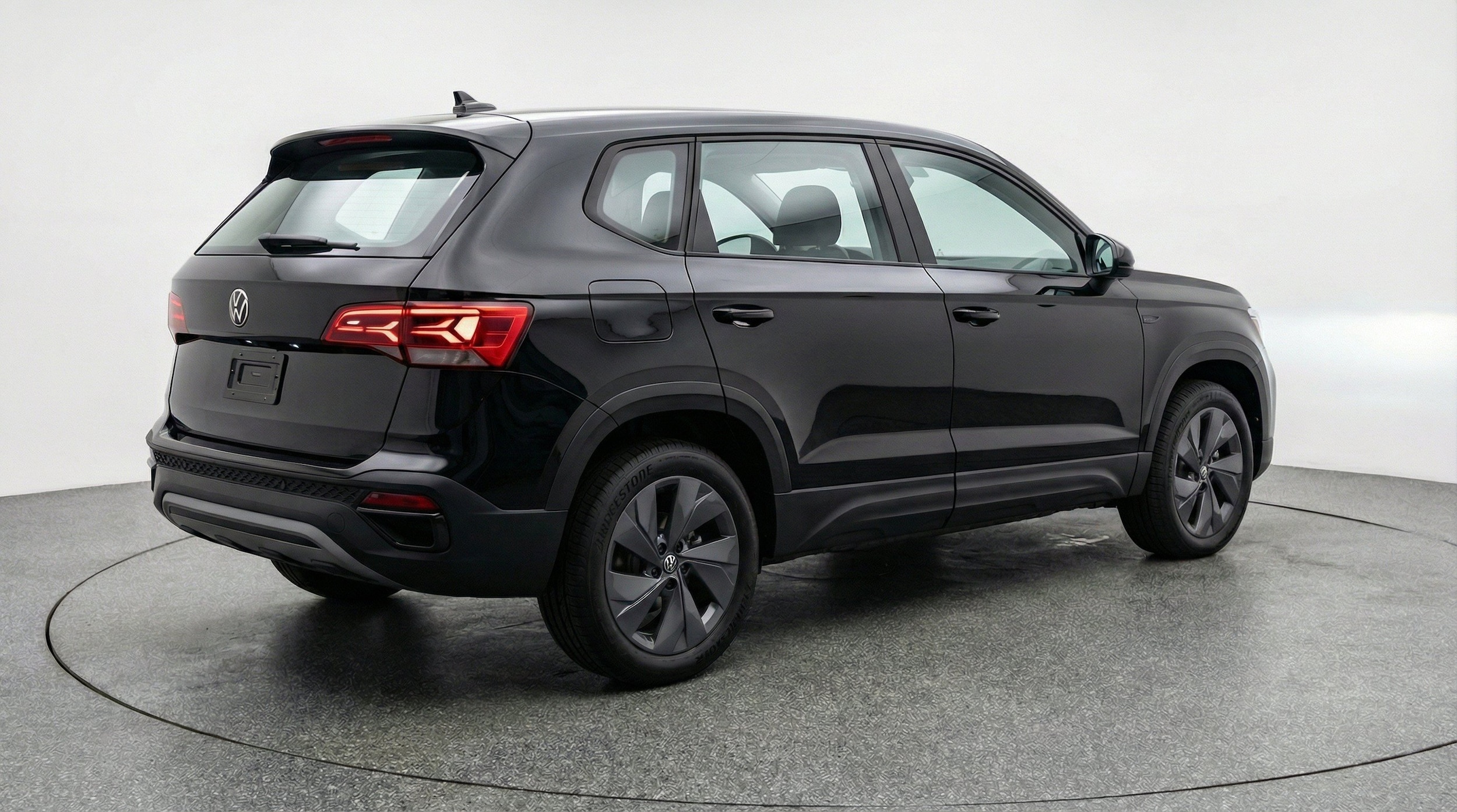 Thumbnail: 2026 Volkswagen Taos - 9