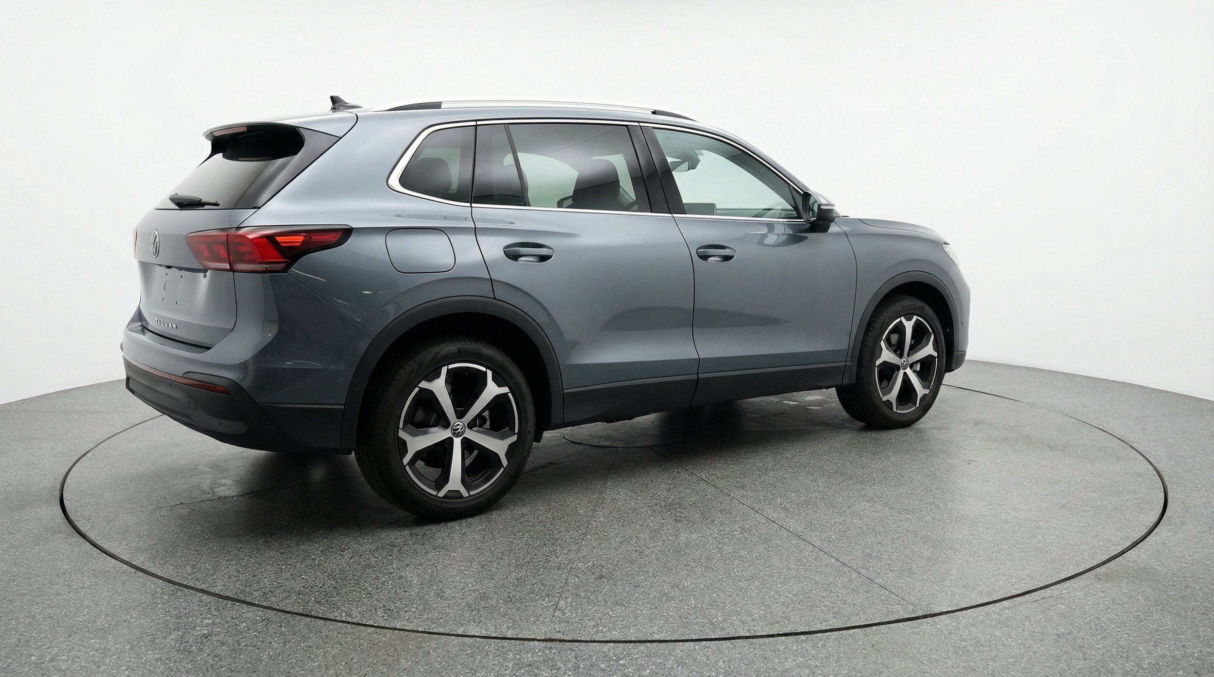 Thumbnail: 2026 Volkswagen Tiguan - 9