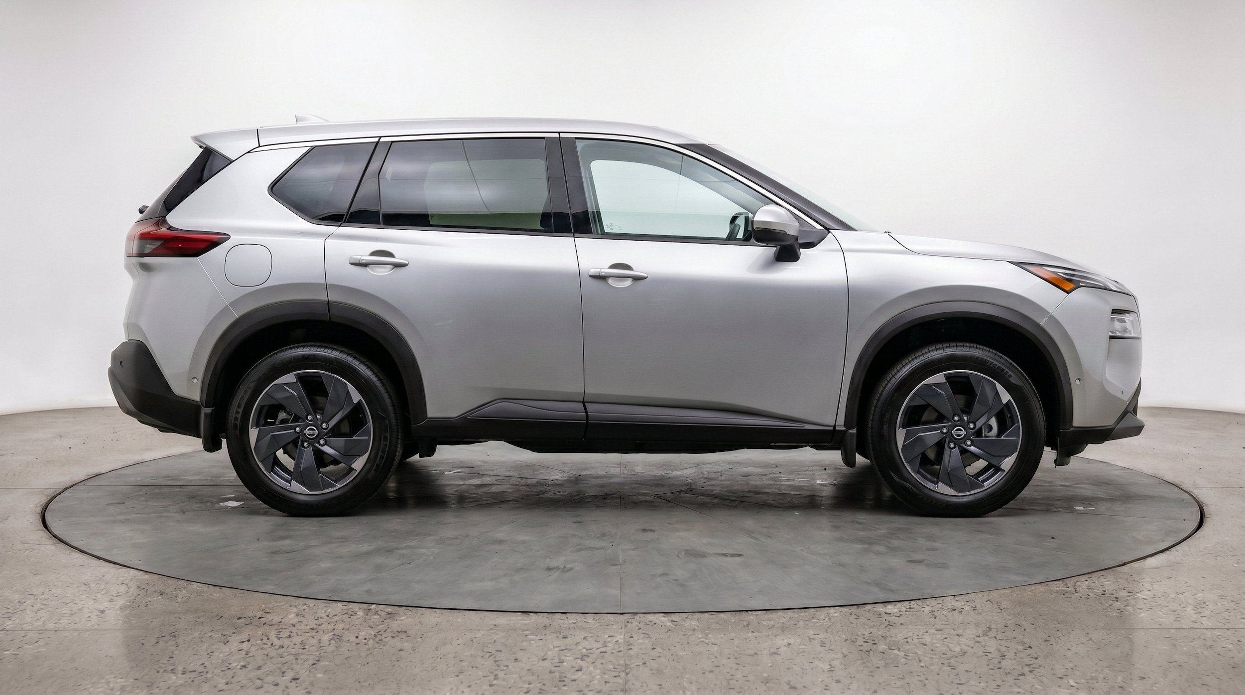 Thumbnail: 2025 Nissan Rogue - 10