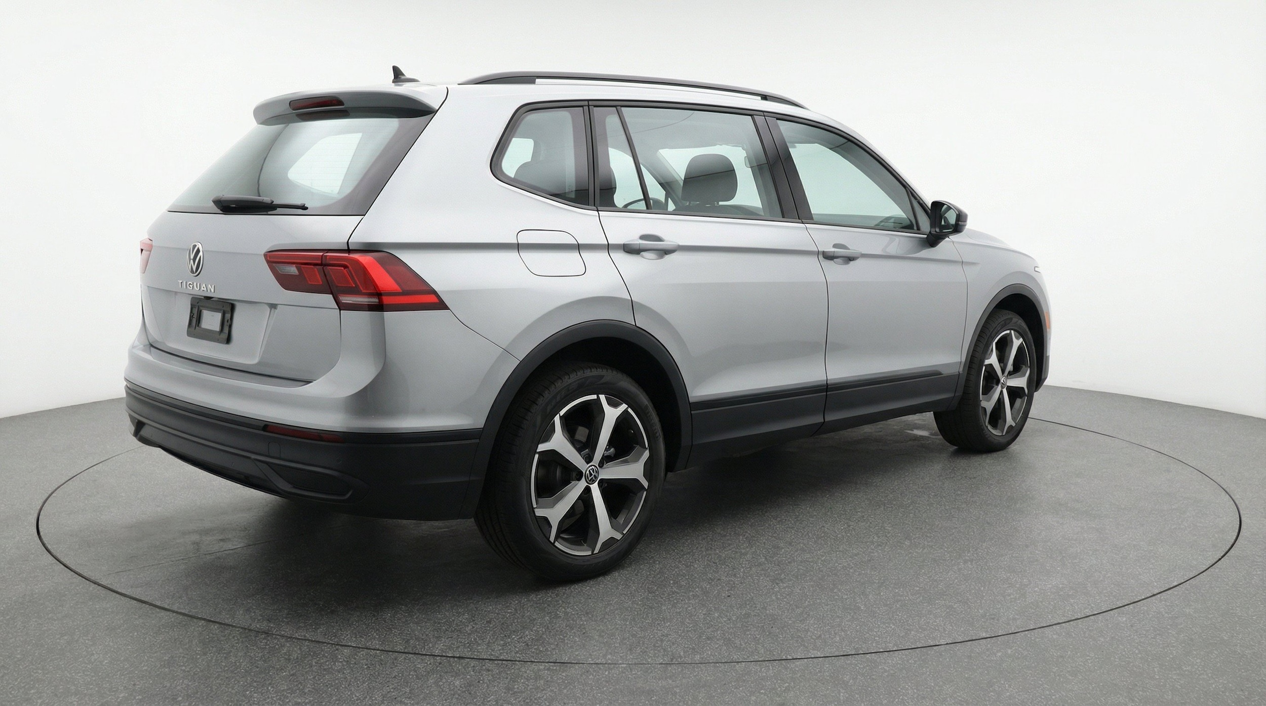 Thumbnail: 2026 Volkswagen Tiguan - 9
