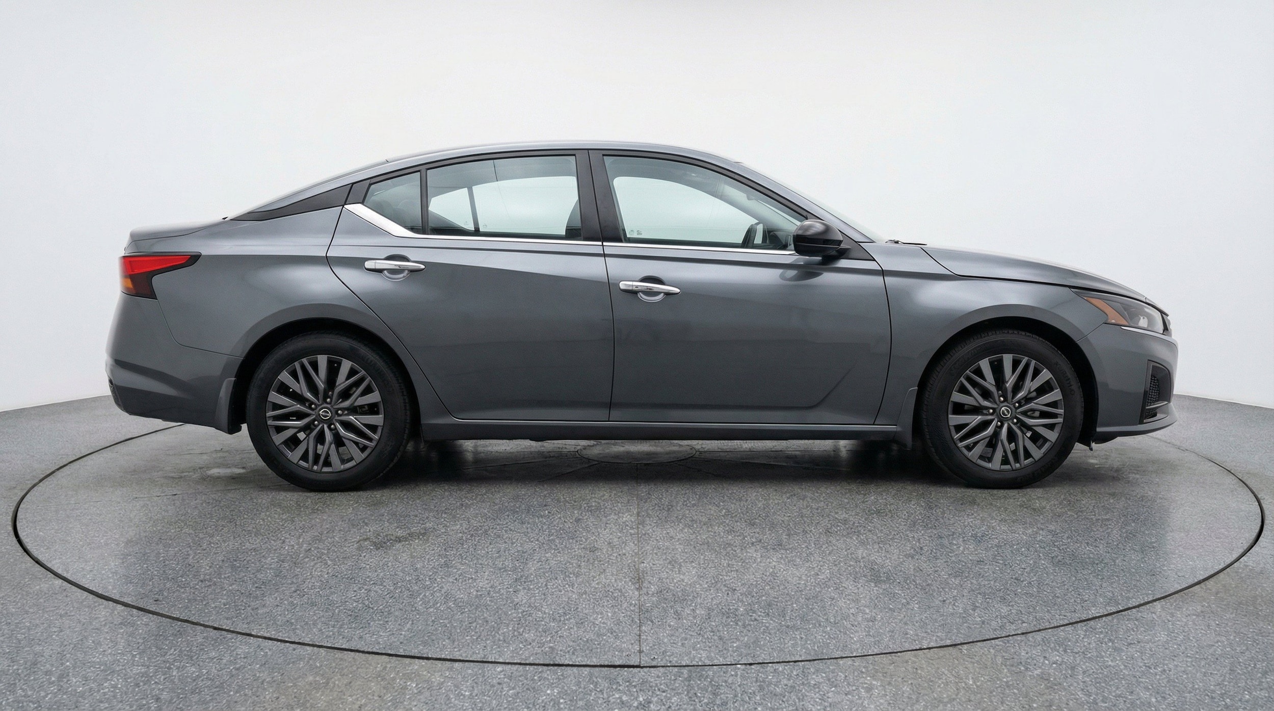 Thumbnail: 2025 Nissan Altima - 10
