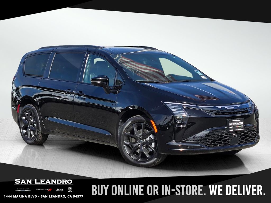 New 2027 Chrysler Pacifica Limited Passenger Van