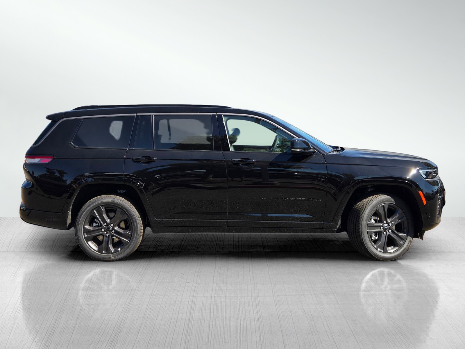 New 2027 Jeep Grand Cherokee L Limited Reserve Sport Utility
