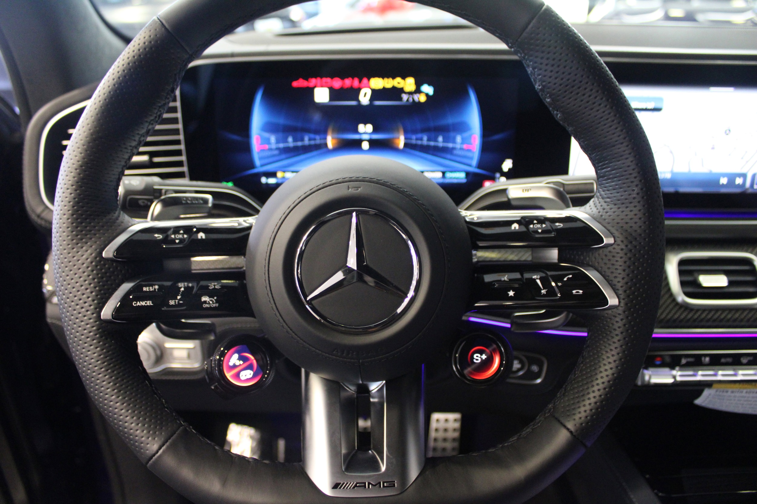 2026 Mercedes-Benz GLE AMG GLE63 S - Photo 17
