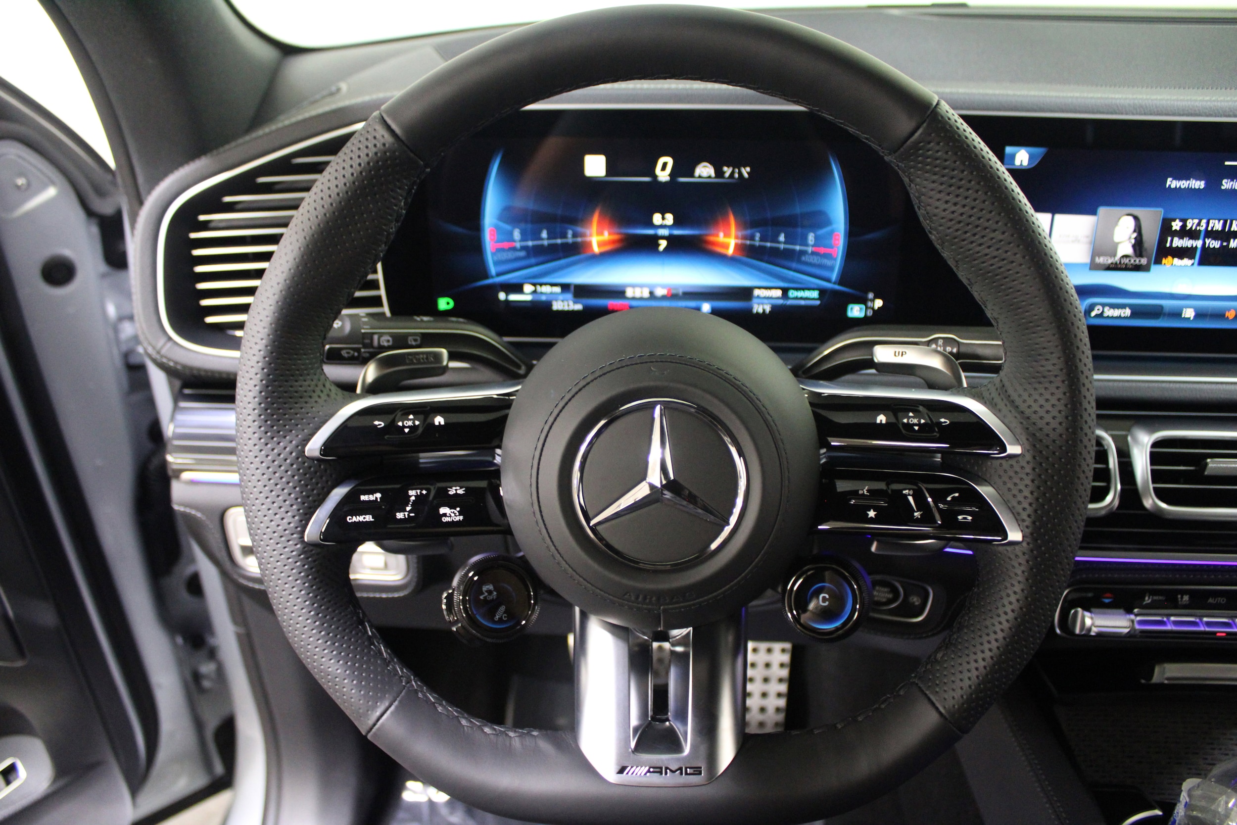 2026 Mercedes-Benz GLE AMG GLE 53 - Photo 14