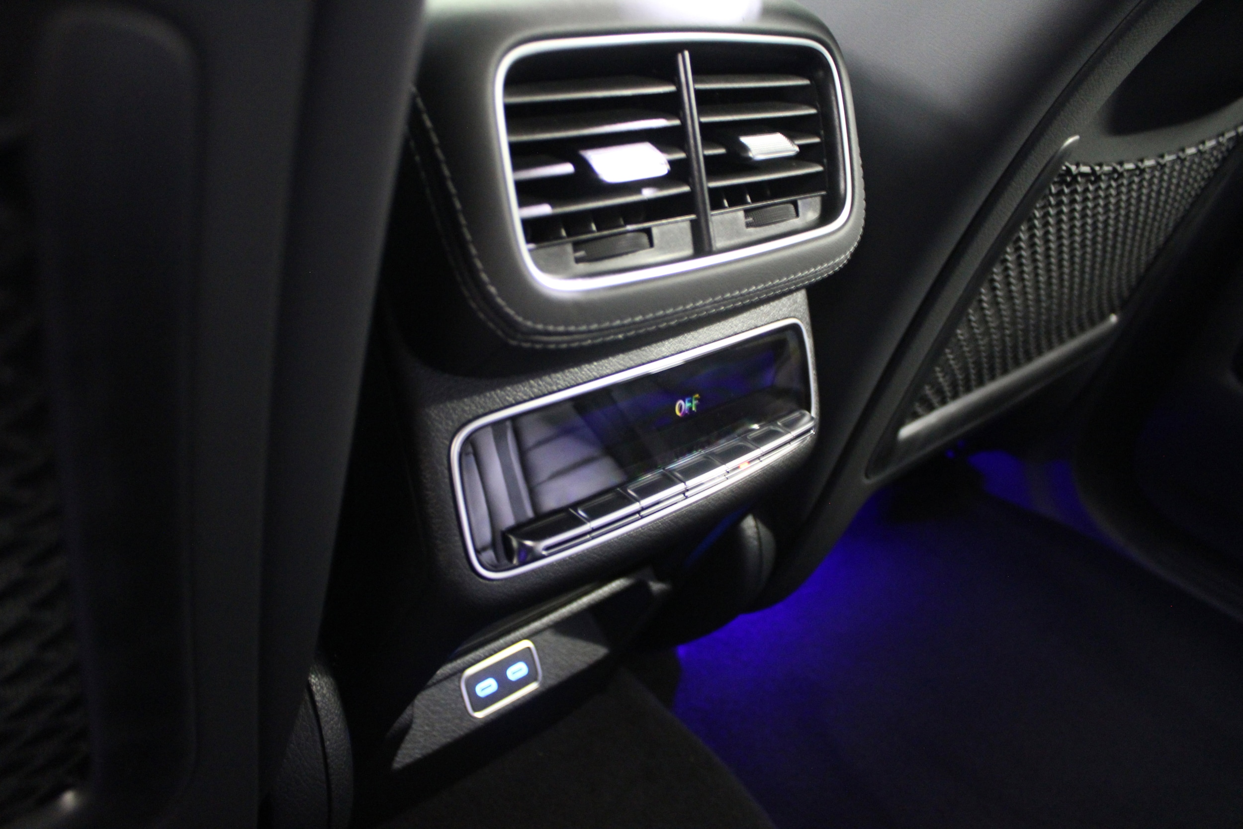 2026 Mercedes-Benz GLE AMG GLE 53 - Photo 22