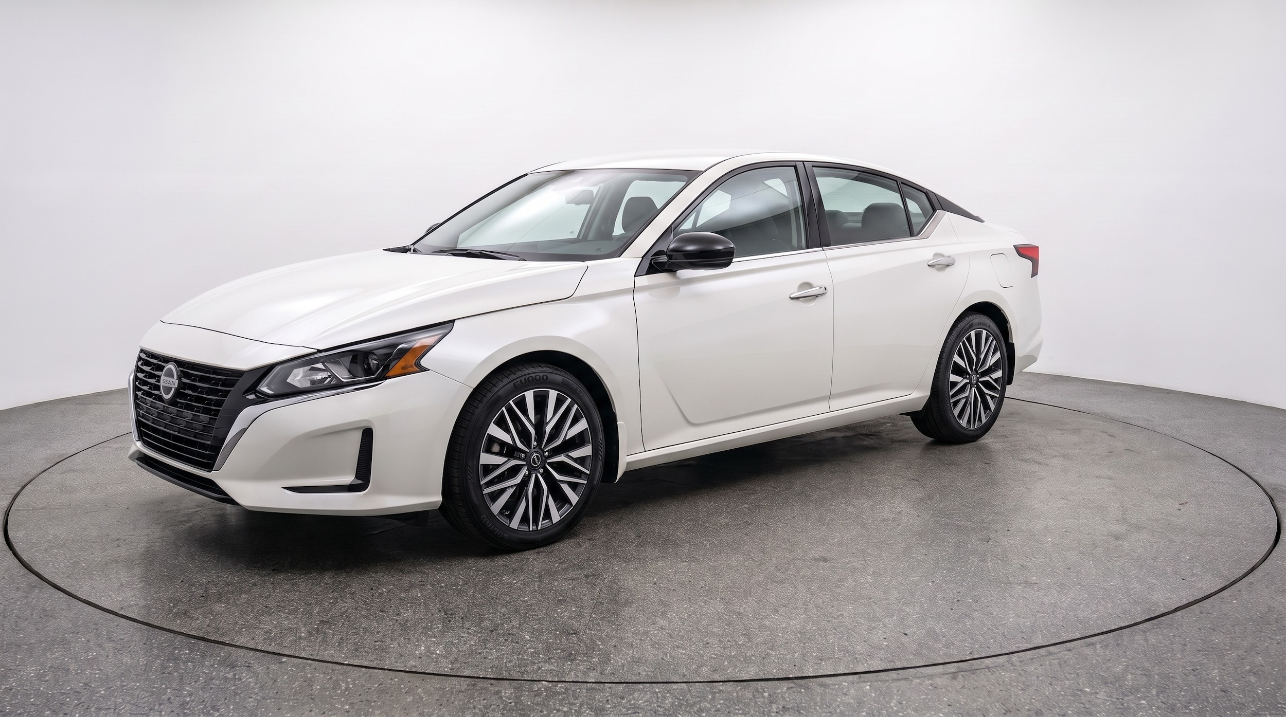 Thumbnail: 2025 Nissan Altima - 3