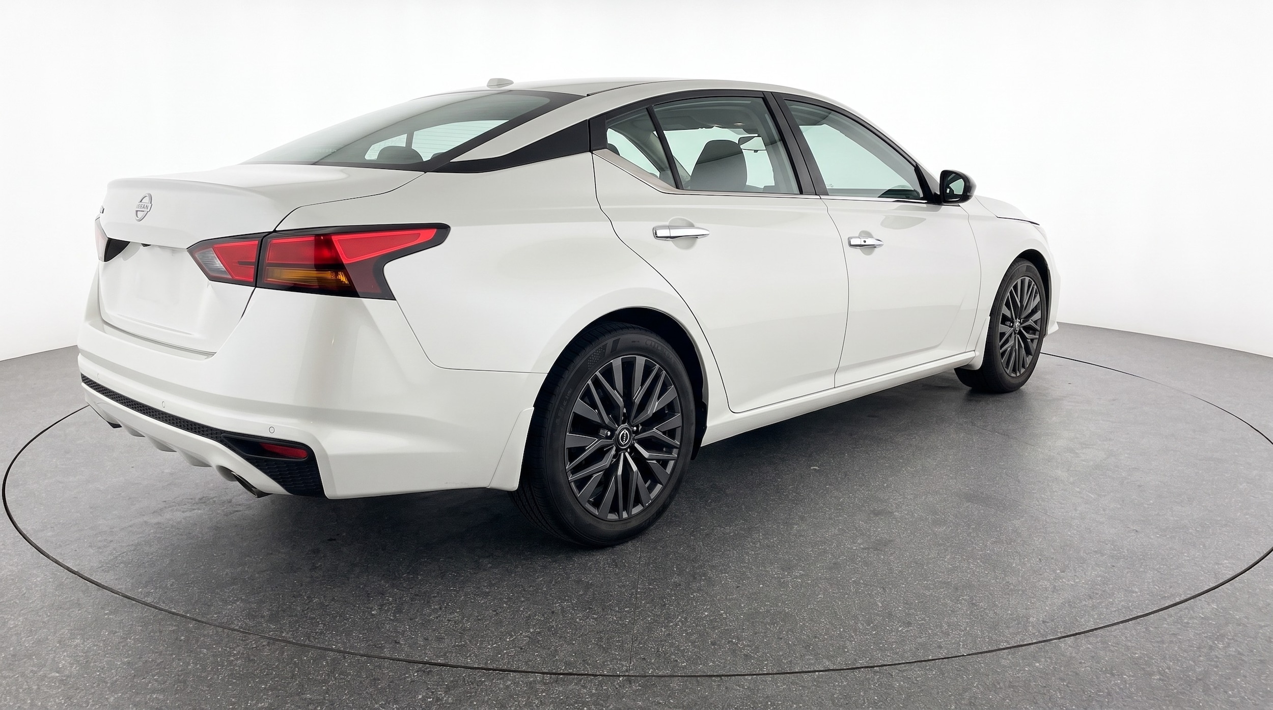 Thumbnail: 2025 Nissan Altima - 7