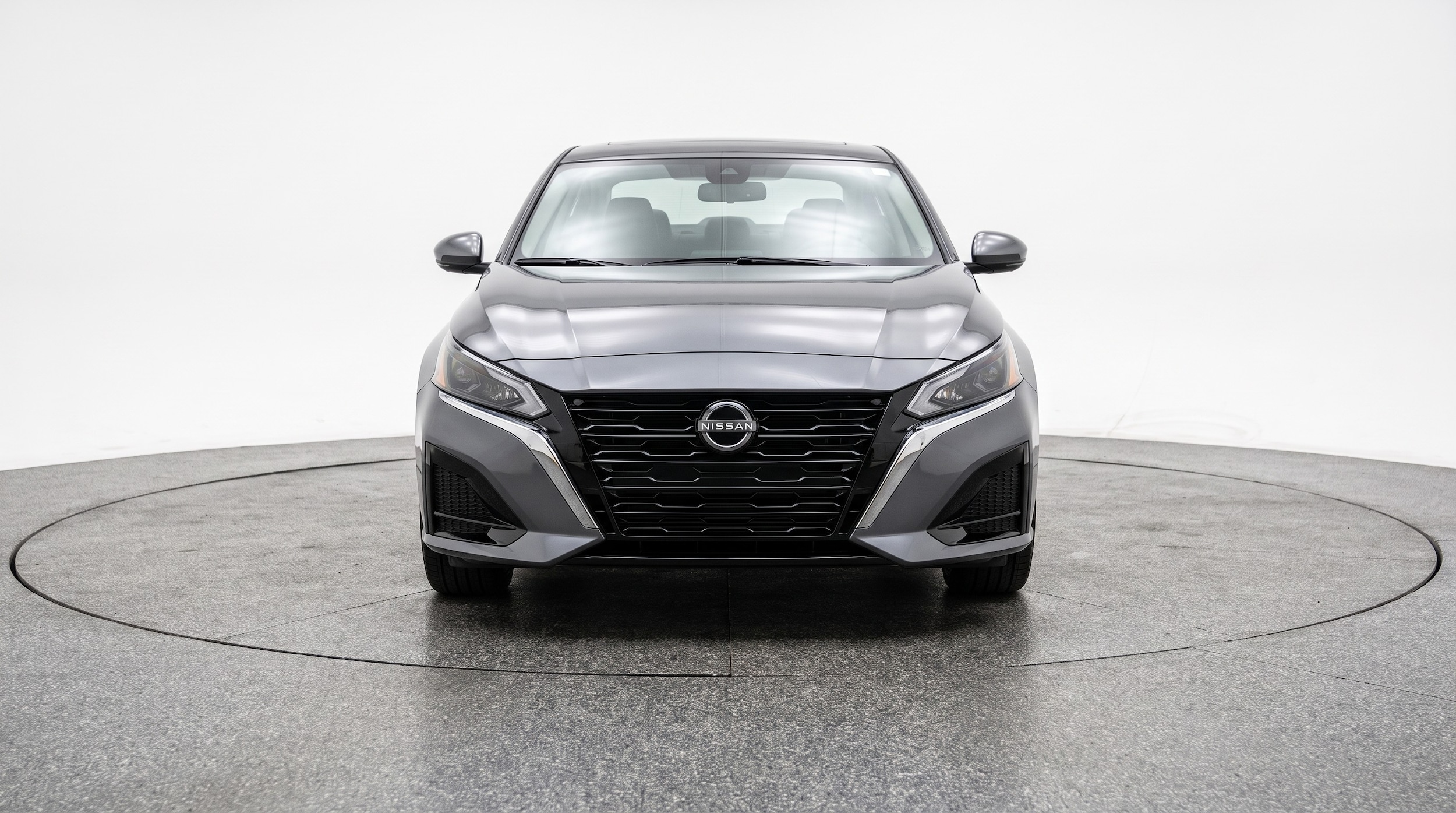 Thumbnail: 2025 Nissan Altima - 2