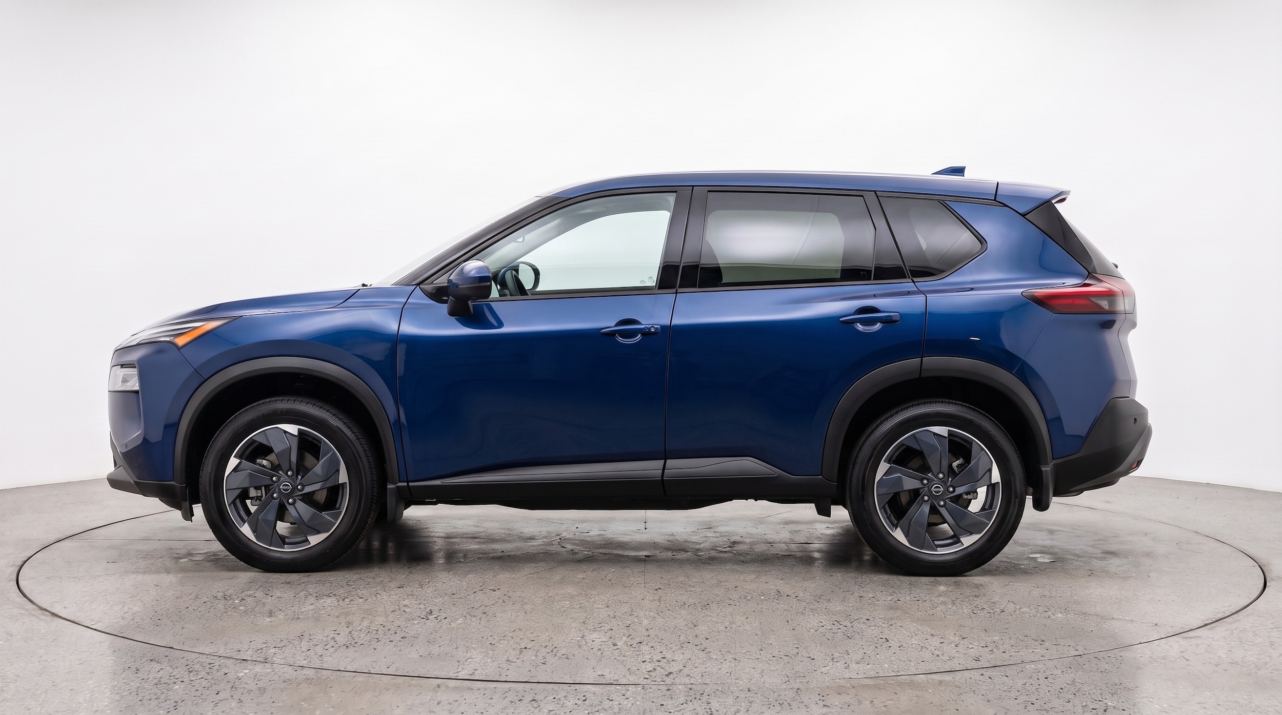 Thumbnail: 2025 Nissan Rogue - 4