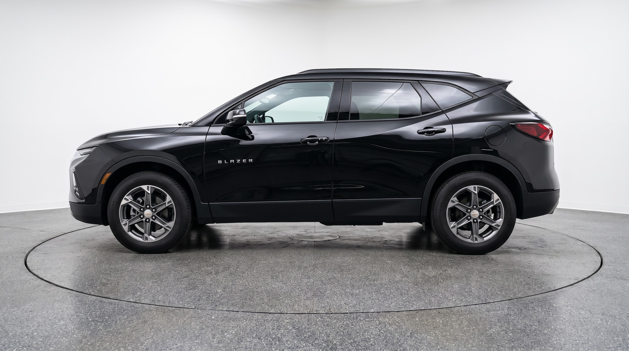 Thumbnail: 2026 Chevrolet Blazer - 4