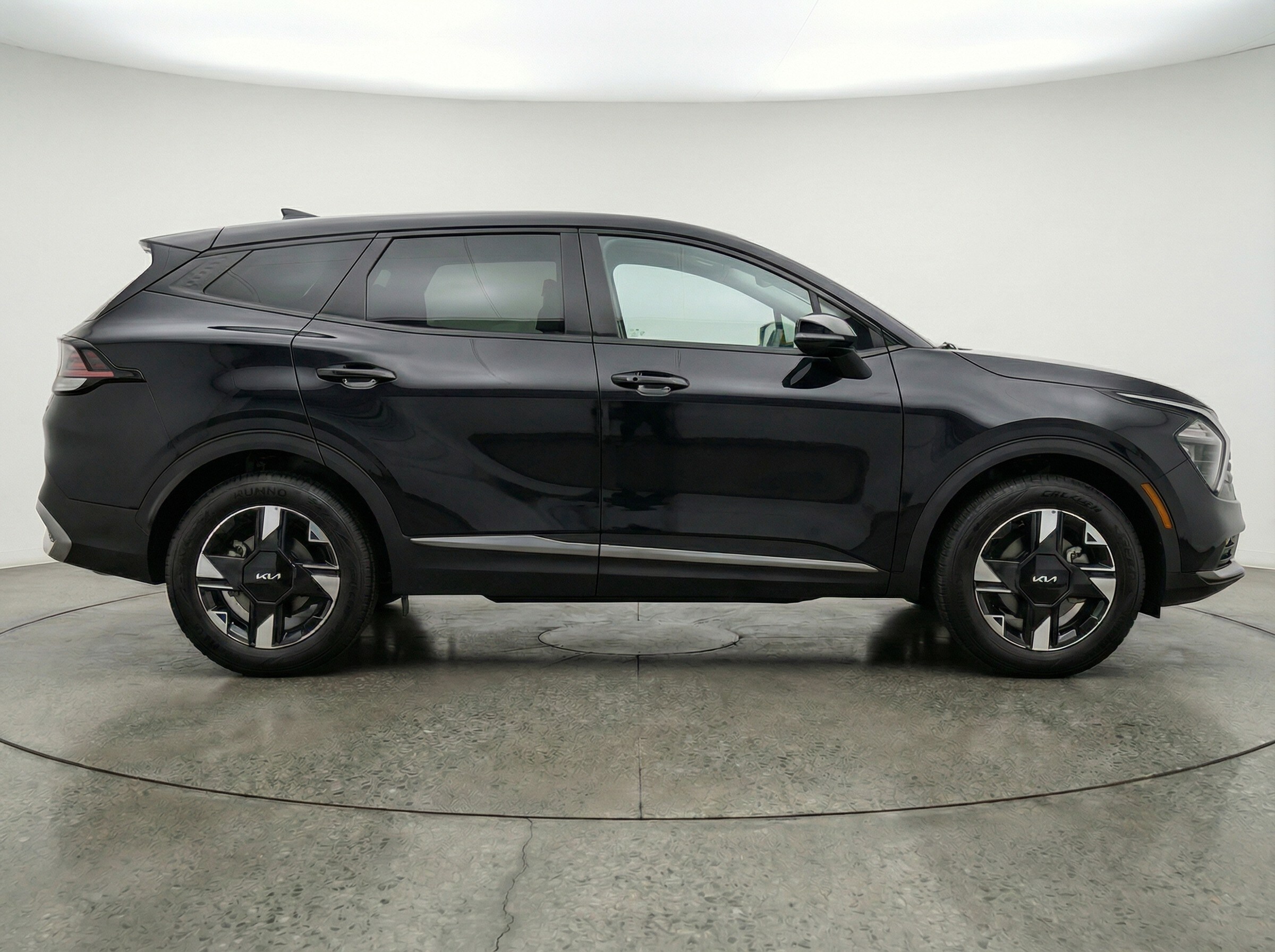 Thumbnail: 2026 Kia Sportage - 8