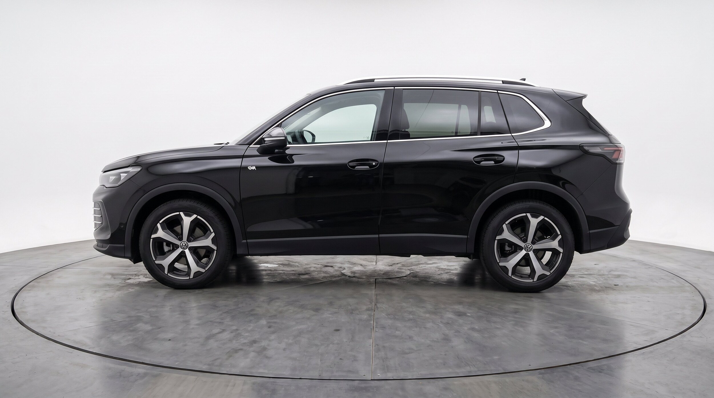 Thumbnail: 2026 Volkswagen Tiguan - 5