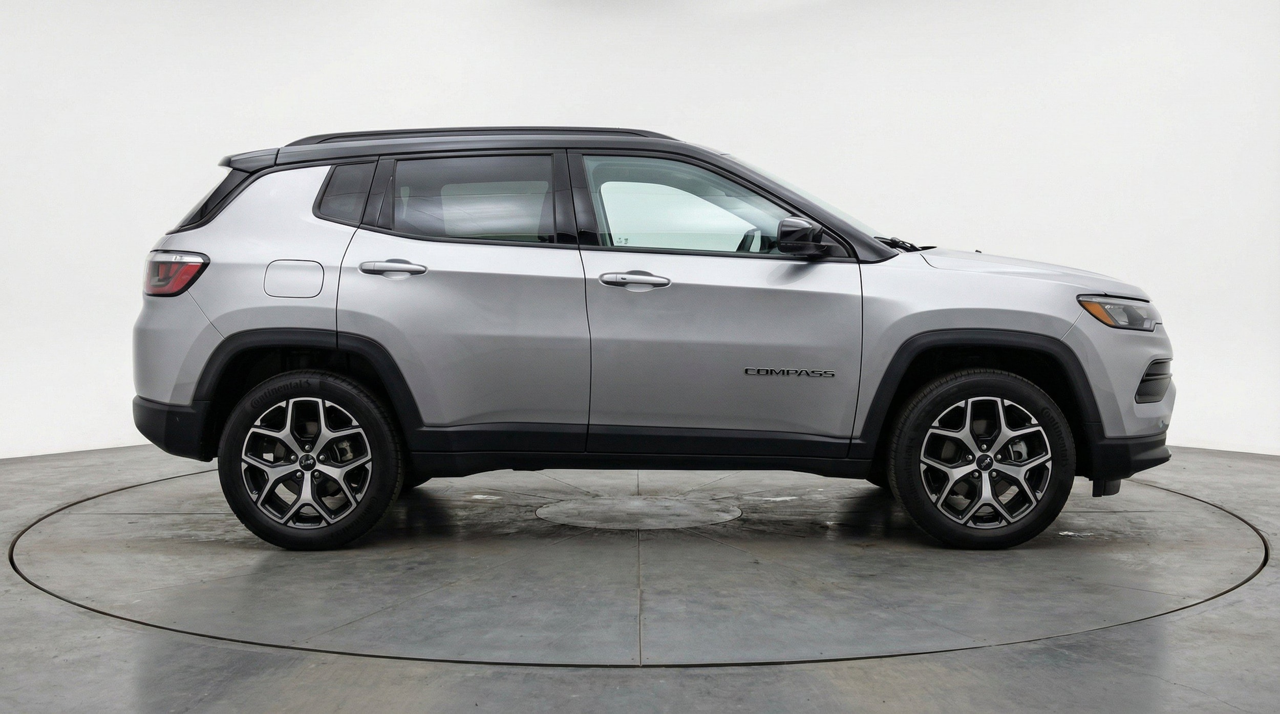 Thumbnail: 2025 Jeep Compass - 10