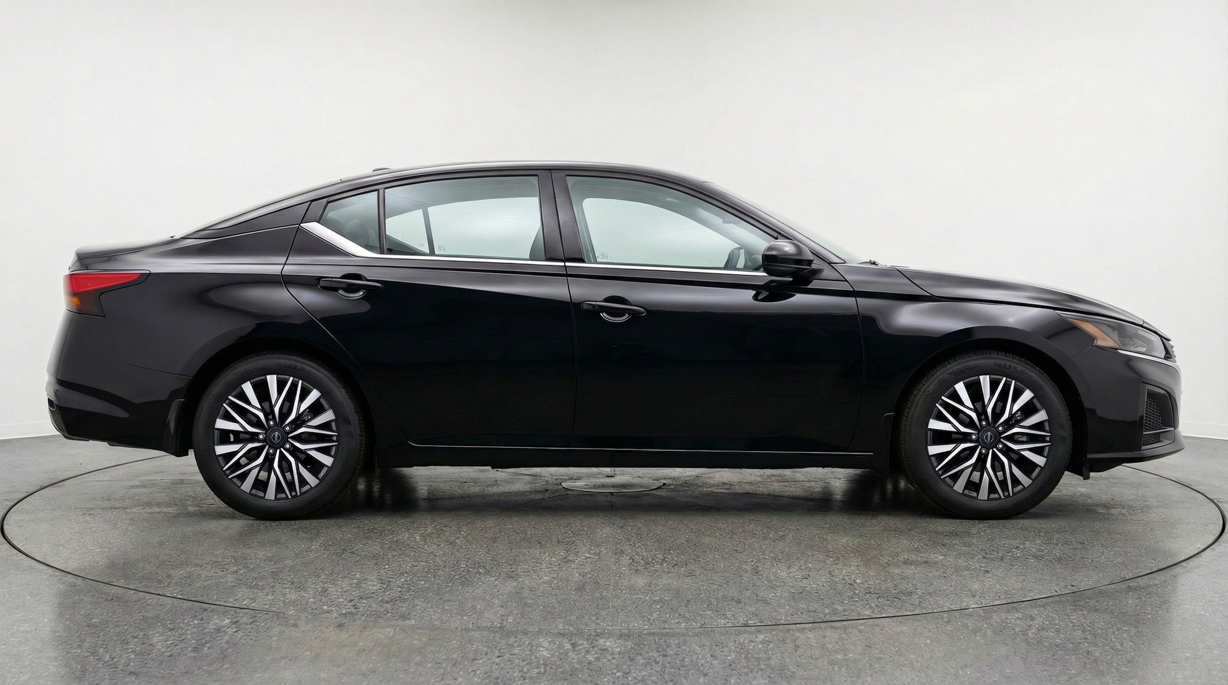 Thumbnail: 2026 Nissan Altima - 10