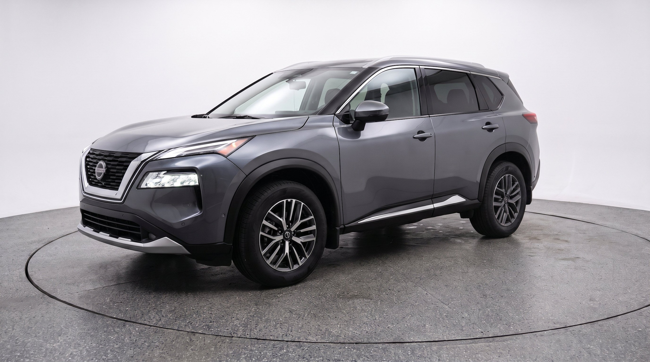Thumbnail: 2026 Nissan Rogue - 3