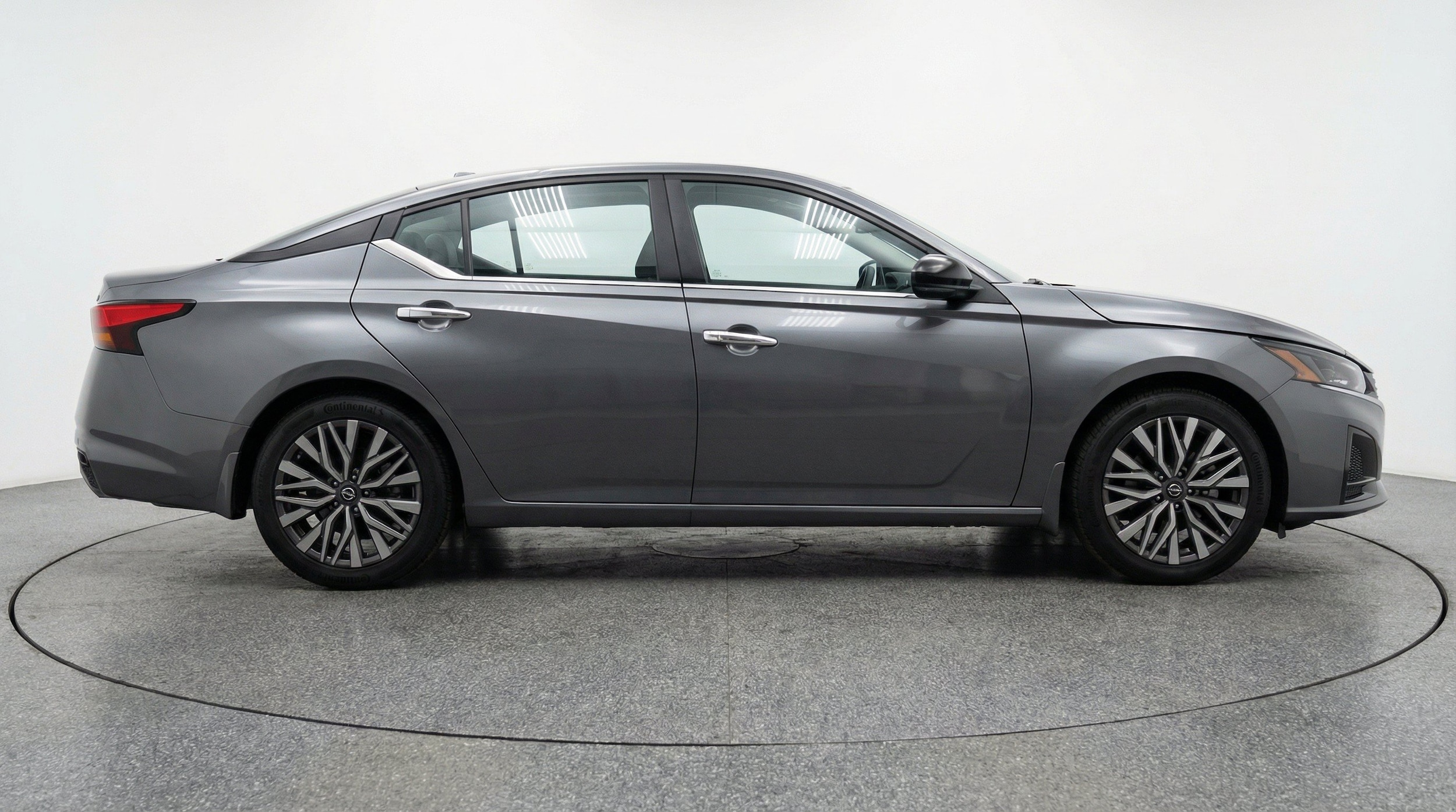 Thumbnail: 2025 Nissan Altima - 10