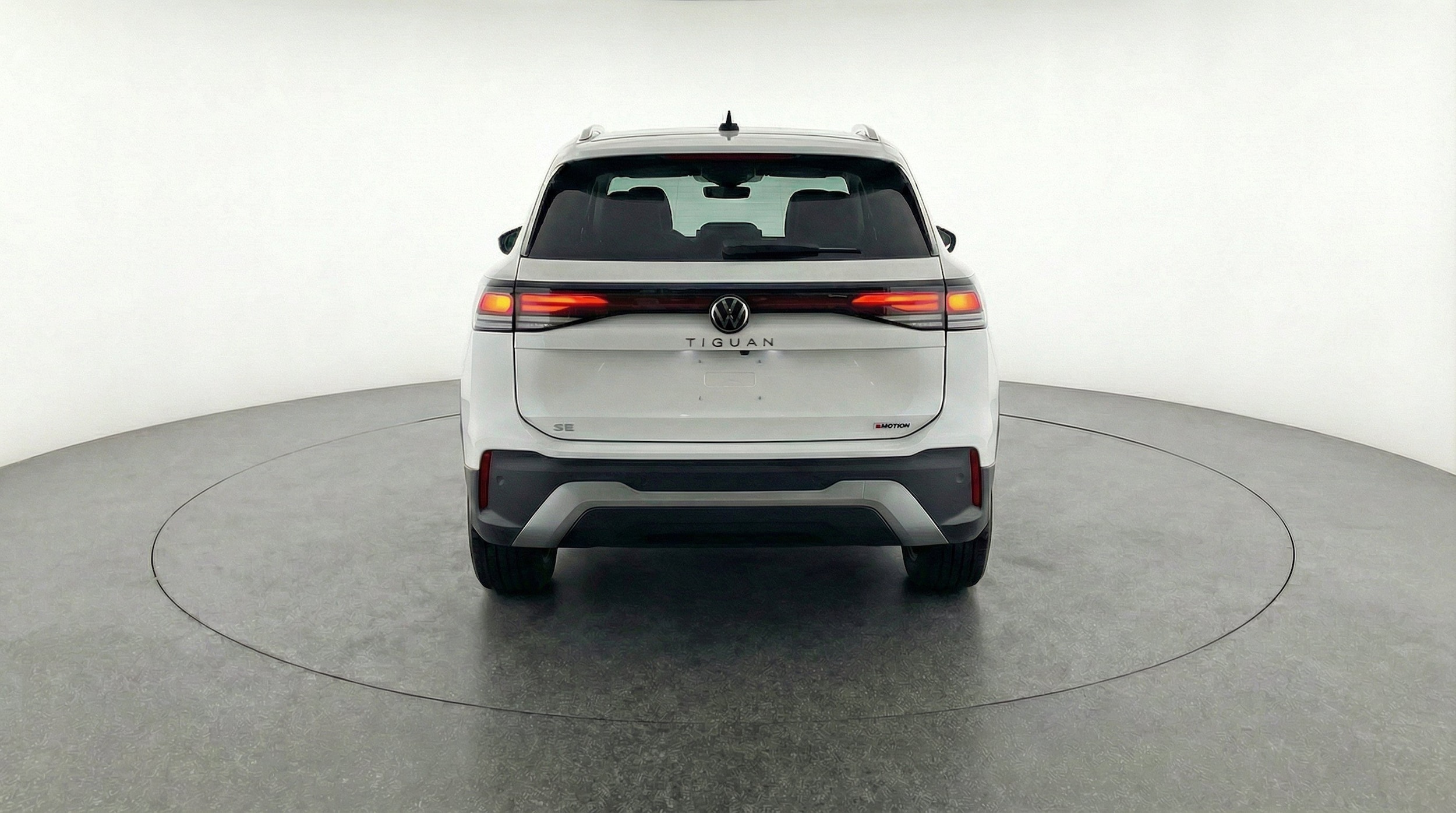 Thumbnail: 2026 Volkswagen Tiguan - 7