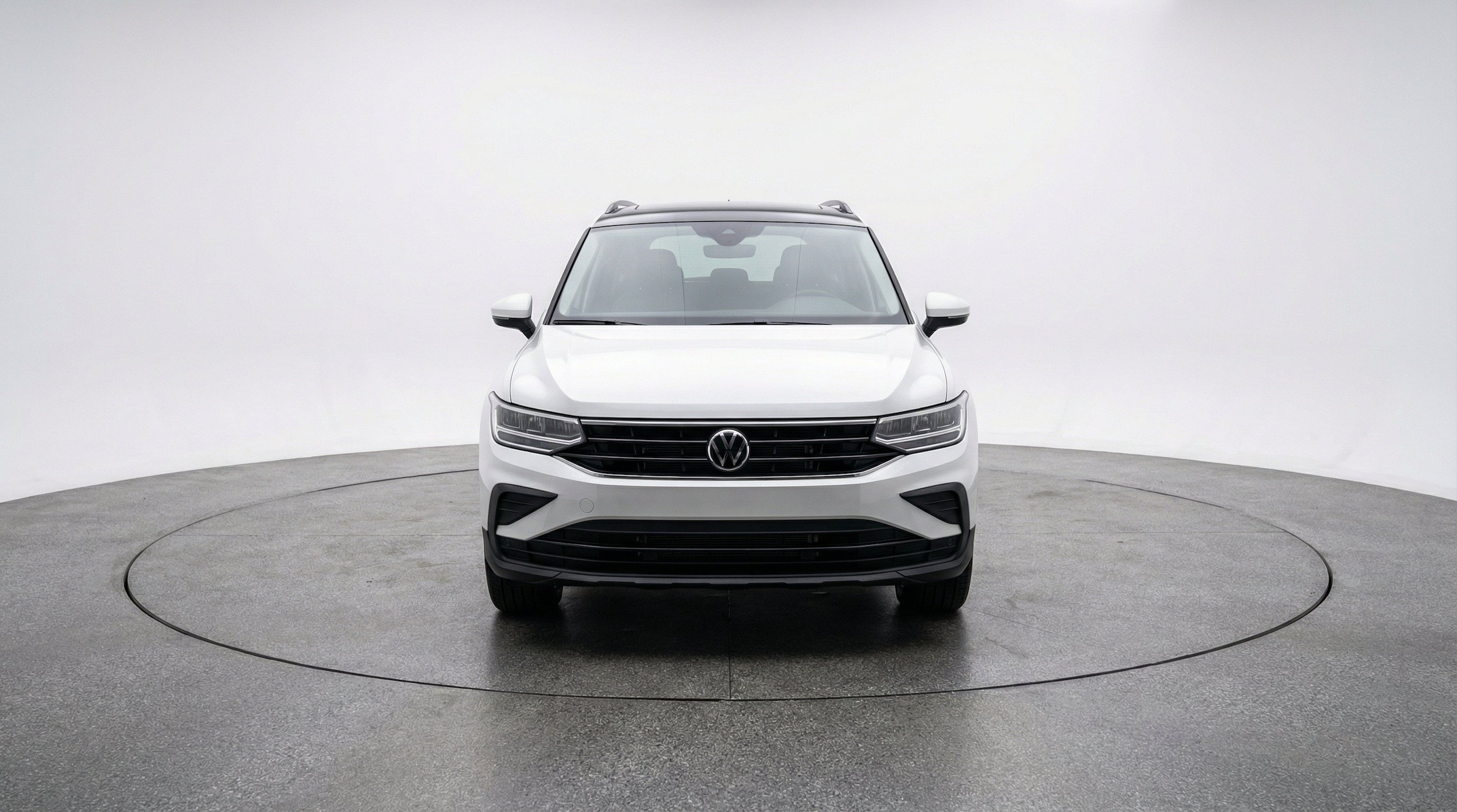 Thumbnail: 2026 Volkswagen Tiguan - 2