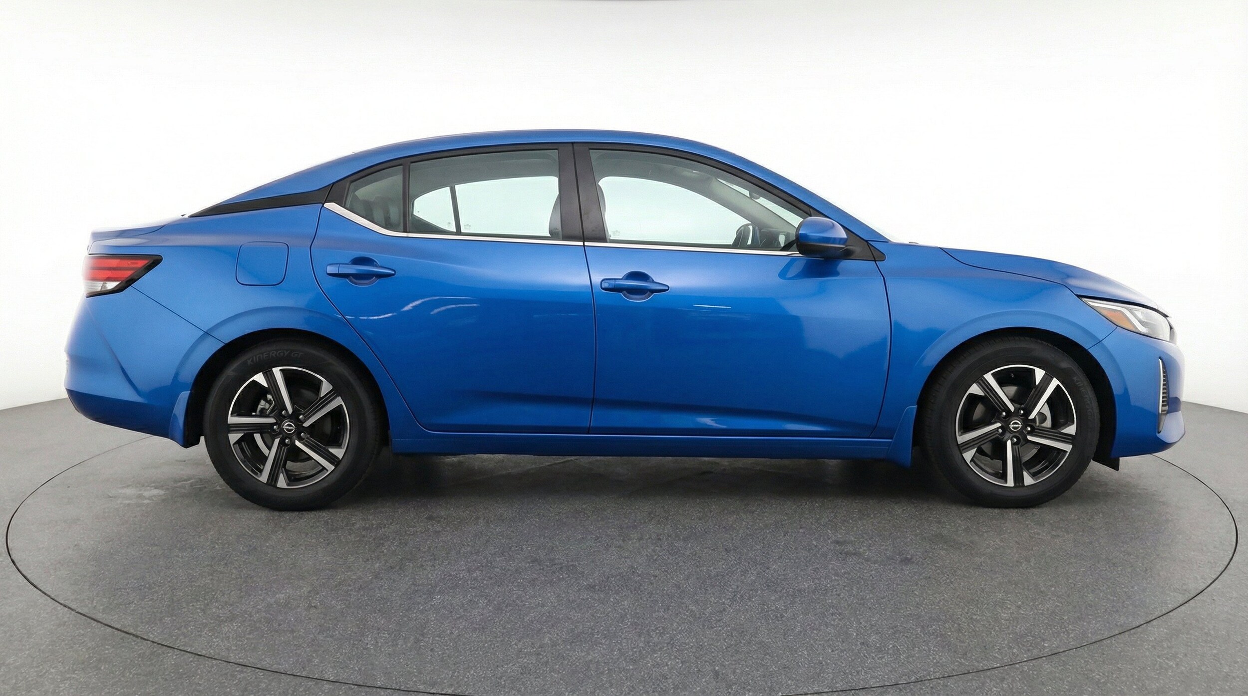 Thumbnail: 2025 Nissan Sentra - 10