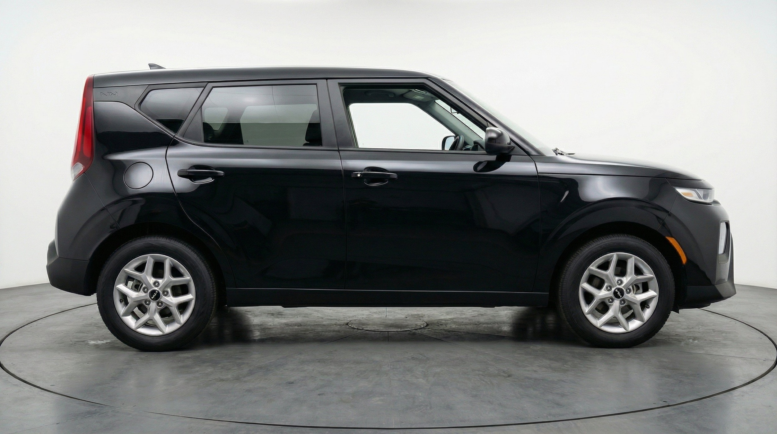 Thumbnail: 2025 Kia Soul - 10