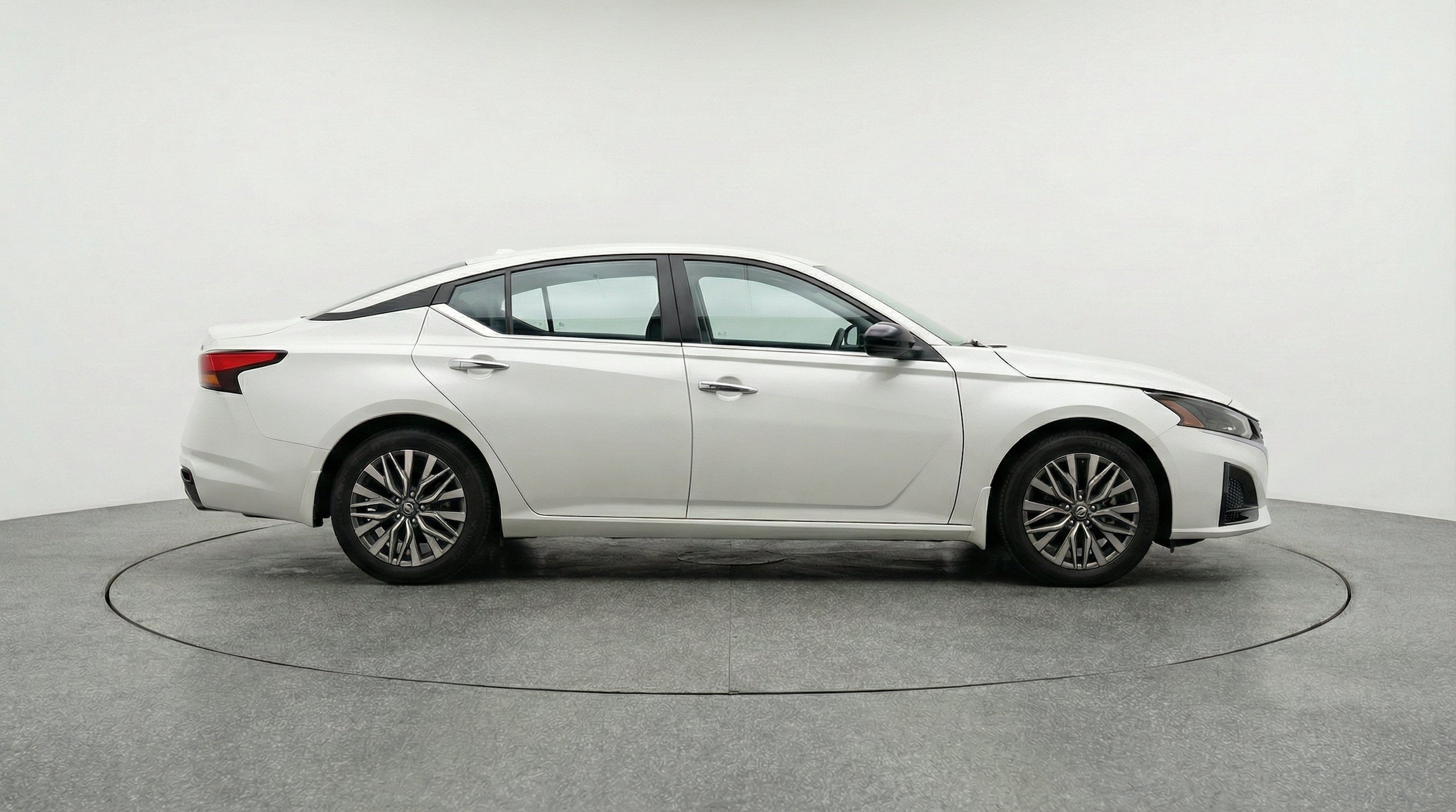 Thumbnail: 2025 Nissan Altima - 11