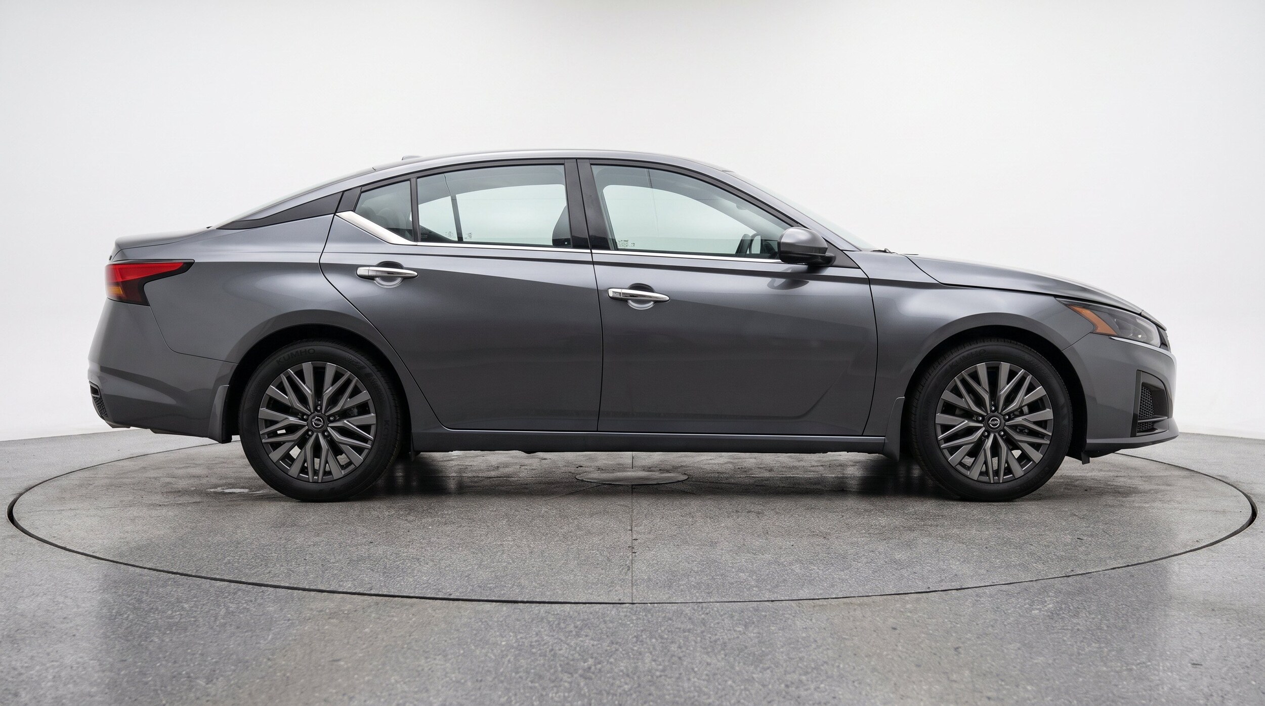 Thumbnail: 2025 Nissan Altima - 11