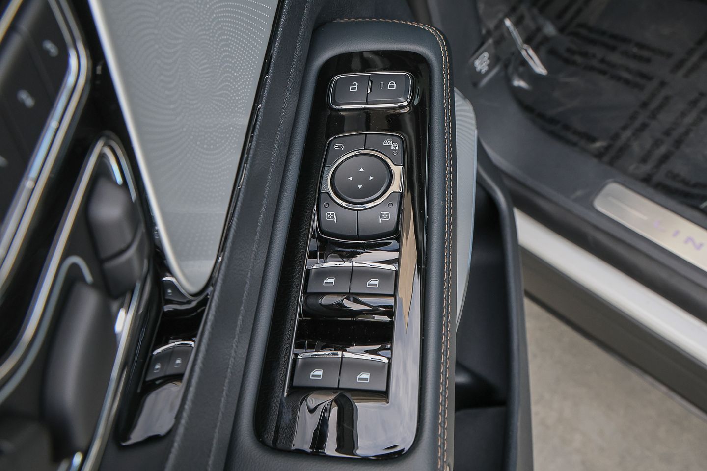 2026 Lincoln Aviator Reserve - Photo 26