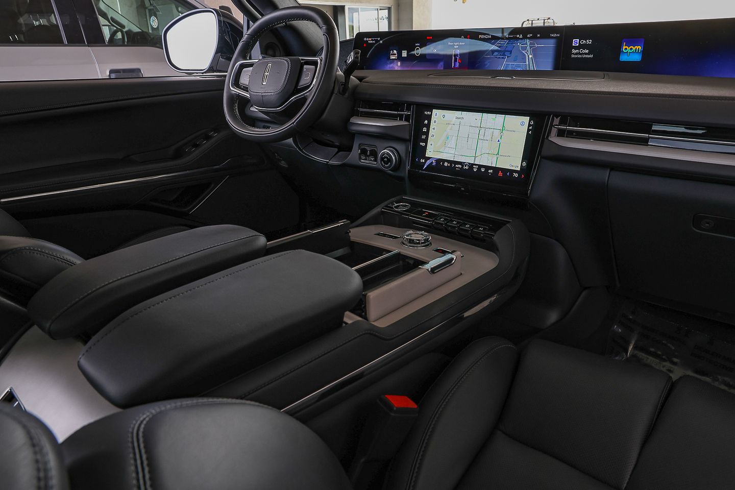 2026 Lincoln Navigator Reserve - Photo 42