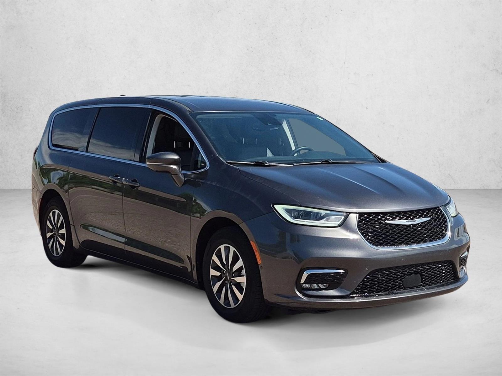 Used 2022 Chrysler Pacifica Hybrid Touring L Van Passenger Van