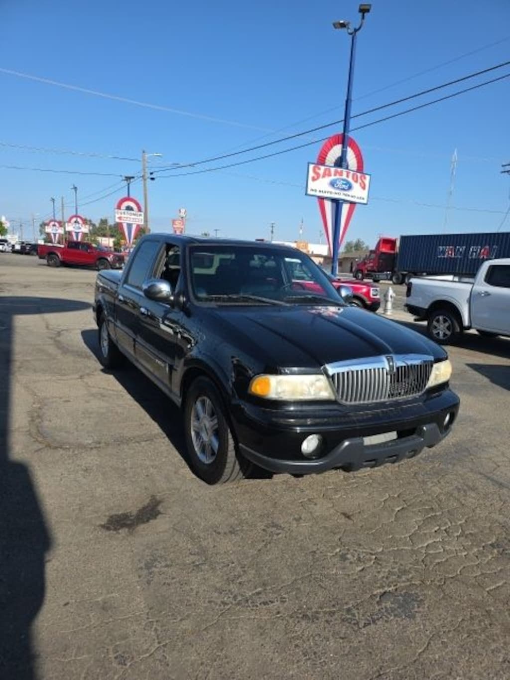 Used 2002 Lincoln Blackwood Base Truck Crew Cab