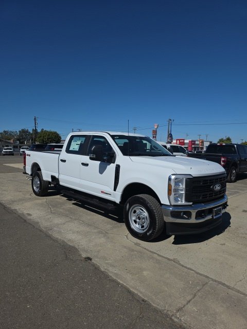 2027 Ford F-350 F-350&reg; XL Truck Crew Cab